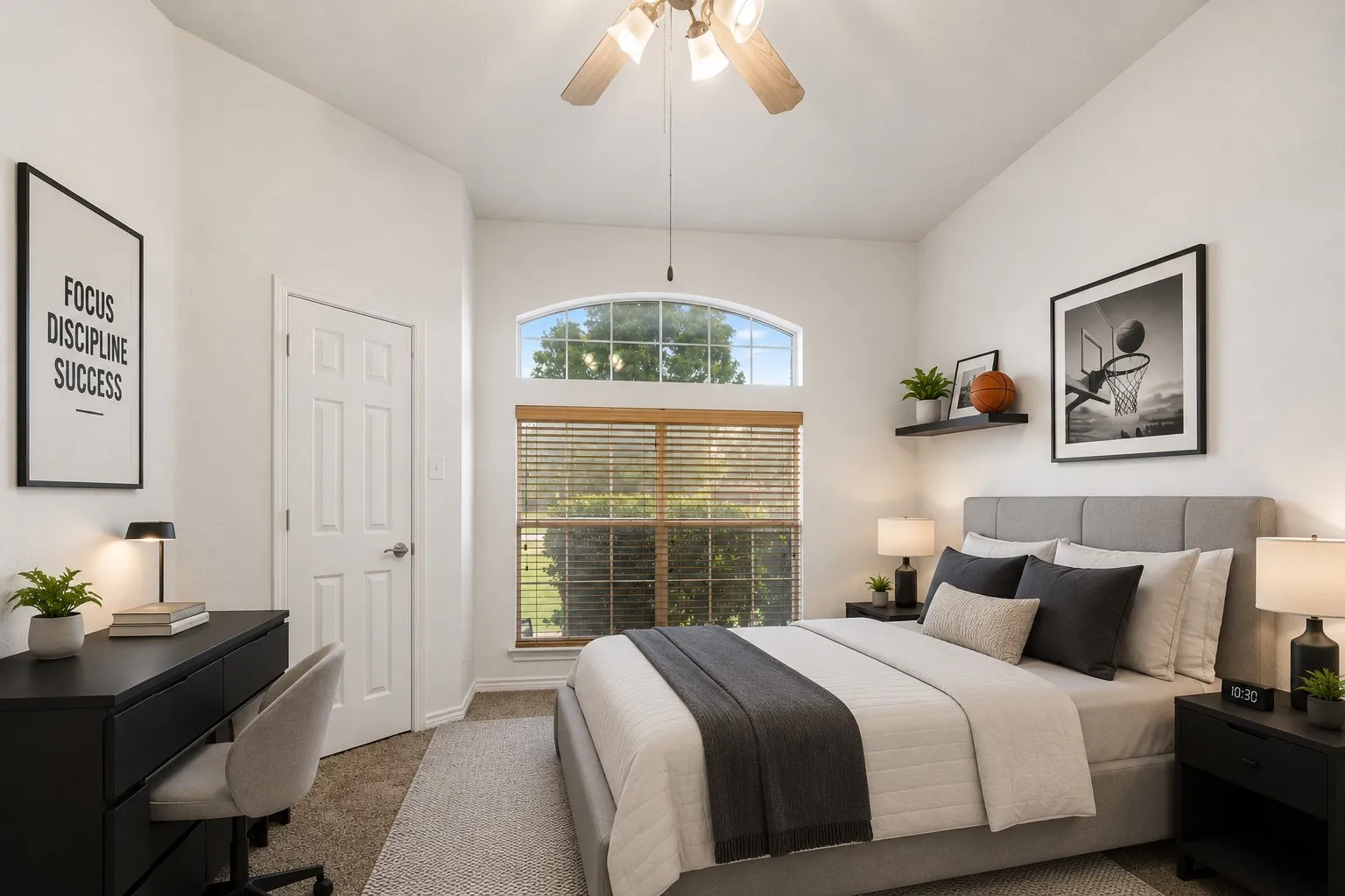 Single Family Residence For Sale in Tarrant County , 1464 Fence Post Drive, Fort Worth, Texas 76052, 4 Bedroom, 4 Bathroom, 3 Garage spaces, 3,406 Sqft, built in 2008, mls#21340593, Real Estate Agent in Fort Worth, Homes For Sale in Tarrant county, Homes For Sale in Fort Worth, Realtor in Fort Worth Texas, Real Estate Brokerage Independent Realty Texas, Luminita Cordes Realtor