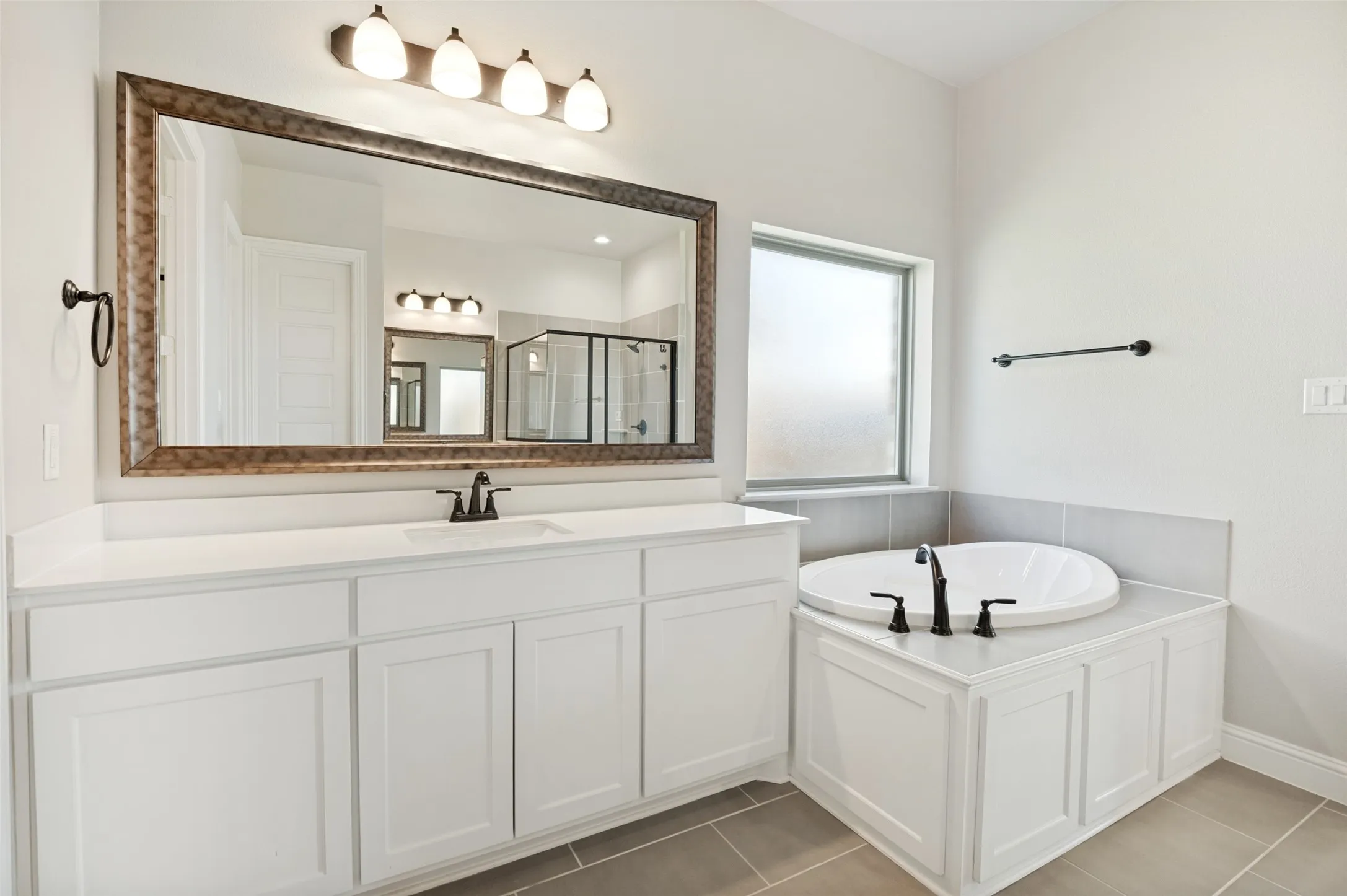 Single Family Residence For Sale in Ellis County , 3266 Arbor Grove Trail, Midlothian, Texas 76065, 4 Bedroom, 2 Bathroom, 3 Garage spaces, 2,371 Sqft, built in 2023, mls#21357375, Real Estate Agent in Midlothian, Homes For Sale in Ellis county, Homes For Sale in Midlothian, Realtor in Midlothian Texas, Real Estate Brokerage Independent Realty Texas, Luminita Cordes Realtor