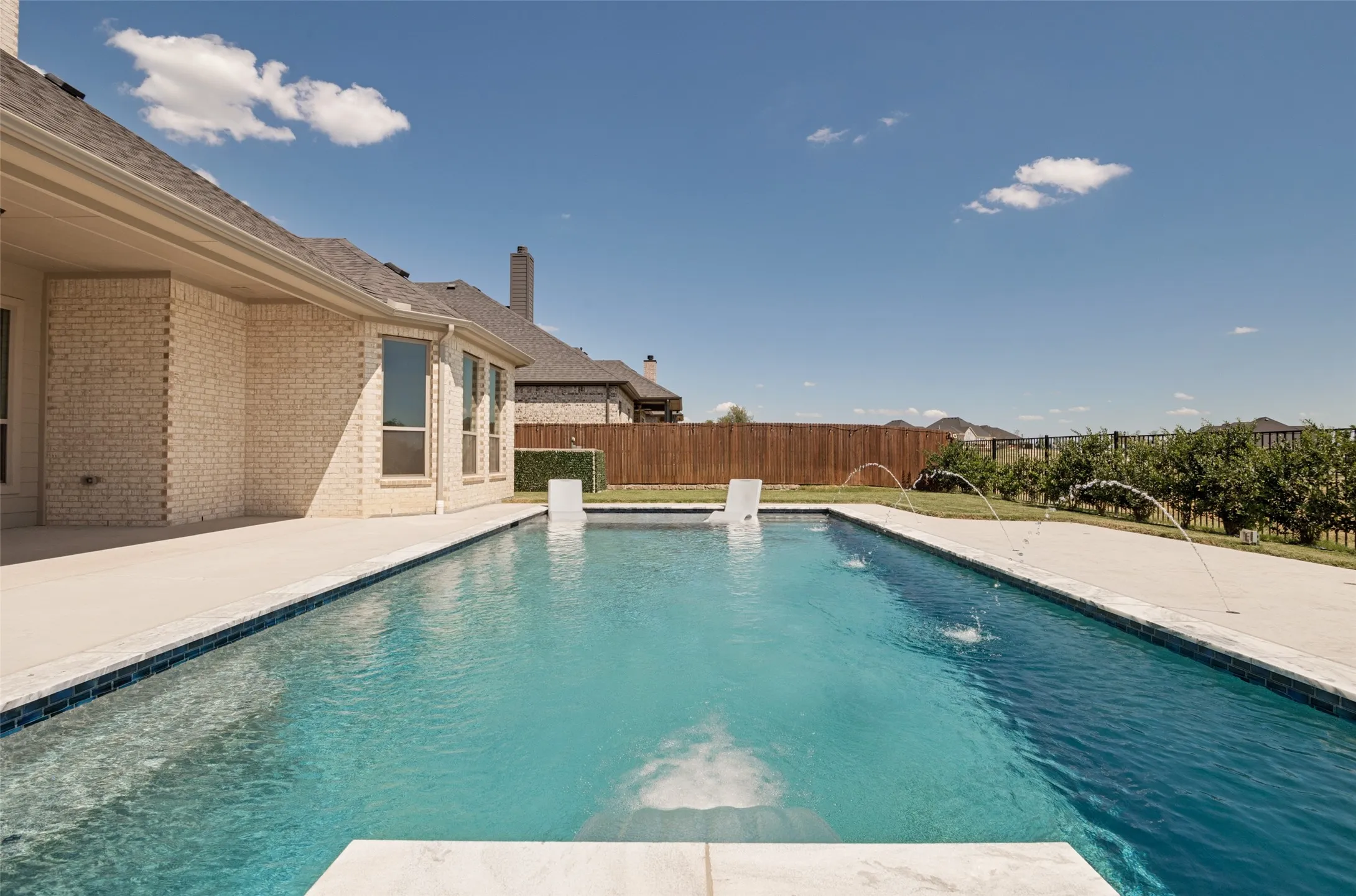 Single Family Residence For Sale in Ellis County , 3266 Arbor Grove Trail, Midlothian, Texas 76065, 4 Bedroom, 2 Bathroom, 3 Garage spaces, 2,371 Sqft, built in 2023, mls#21357375, Real Estate Agent in Midlothian, Homes For Sale in Ellis county, Homes For Sale in Midlothian, Realtor in Midlothian Texas, Real Estate Brokerage Independent Realty Texas, Luminita Cordes Realtor