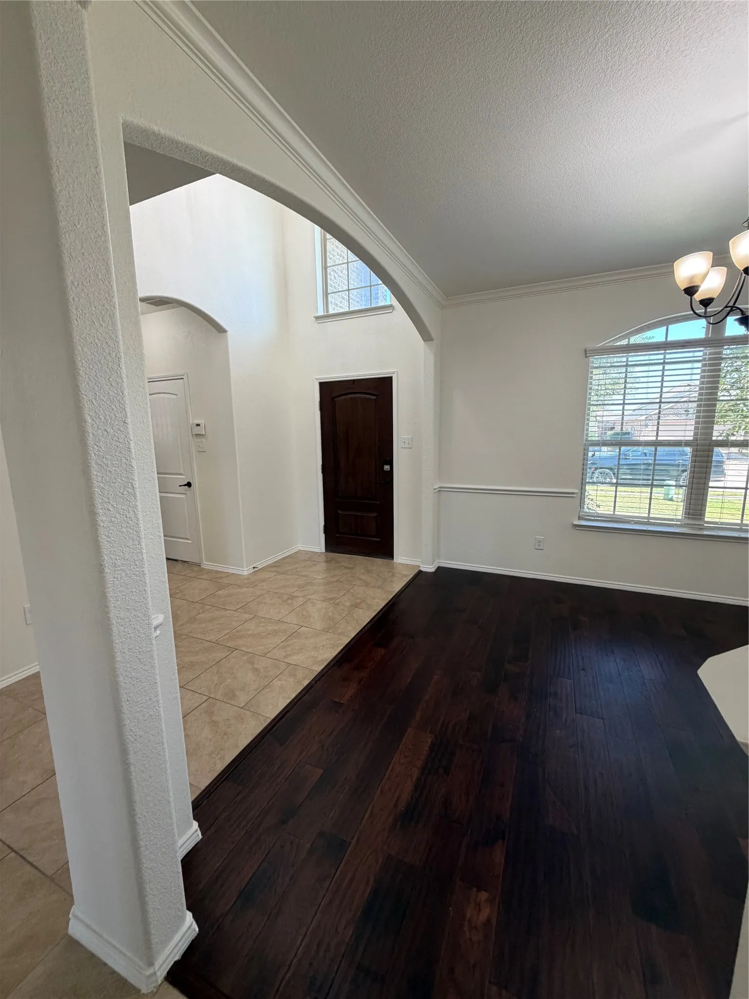 Single Family Residence For Rent in Denton County , 11808 Kurth Drive, Frisco, Texas 75036, 4 Bedroom, 3 Bathroom, 2 Garage spaces, 2,573 Sqft, built in 2015, Price $3,000, mls#21358982, Real Estate Agent in Frisco, Homes For Rent in Denton county, Homes For Rent in Frisco, Realtor in Frisco Texas, Real Estate Brokerage Independent Realty Texas, Luminita Cordes Realtor