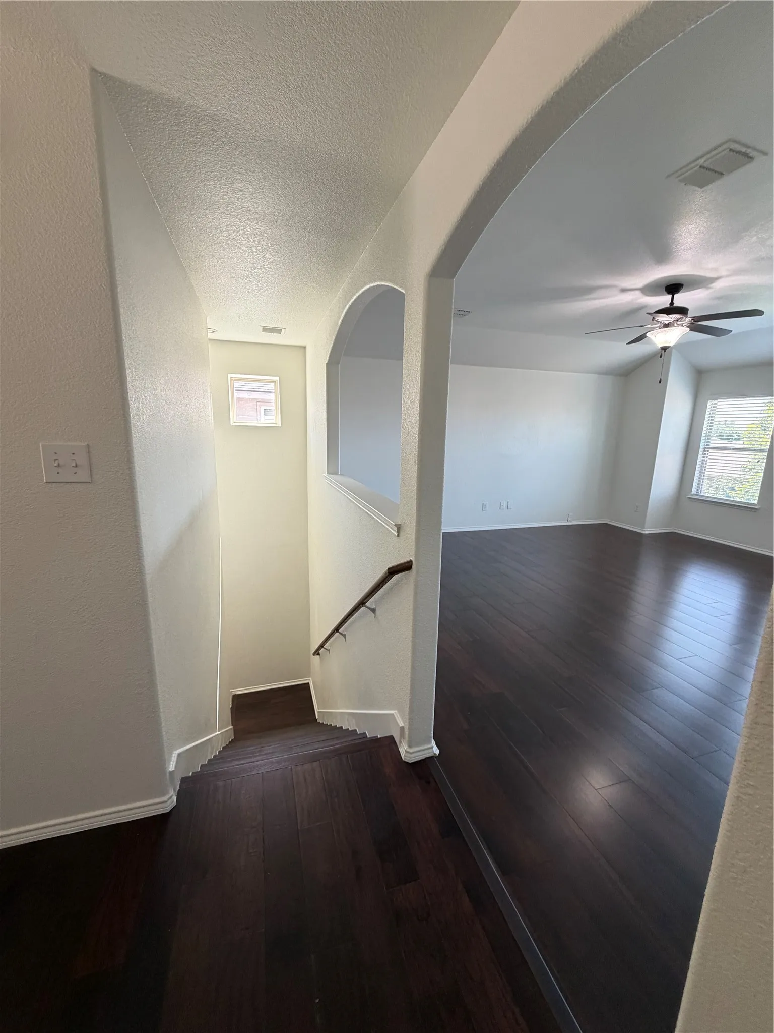 Single Family Residence For Rent in Denton County , 11808 Kurth Drive, Frisco, Texas 75036, 4 Bedroom, 3 Bathroom, 2 Garage spaces, 2,573 Sqft, built in 2015, Price $3,000, mls#21358982, Real Estate Agent in Frisco, Homes For Rent in Denton county, Homes For Rent in Frisco, Realtor in Frisco Texas, Real Estate Brokerage Independent Realty Texas, Luminita Cordes Realtor