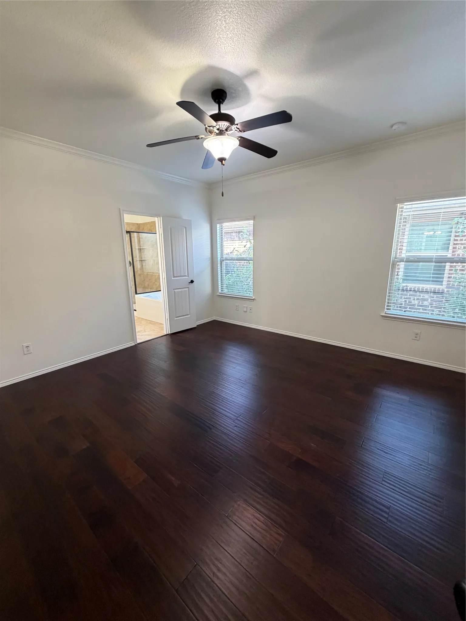Single Family Residence For Rent in Denton County , 11808 Kurth Drive, Frisco, Texas 75036, 4 Bedroom, 3 Bathroom, 2 Garage spaces, 2,573 Sqft, built in 2015, Price $3,000, mls#21358982, Real Estate Agent in Frisco, Homes For Rent in Denton county, Homes For Rent in Frisco, Realtor in Frisco Texas, Real Estate Brokerage Independent Realty Texas, Luminita Cordes Realtor