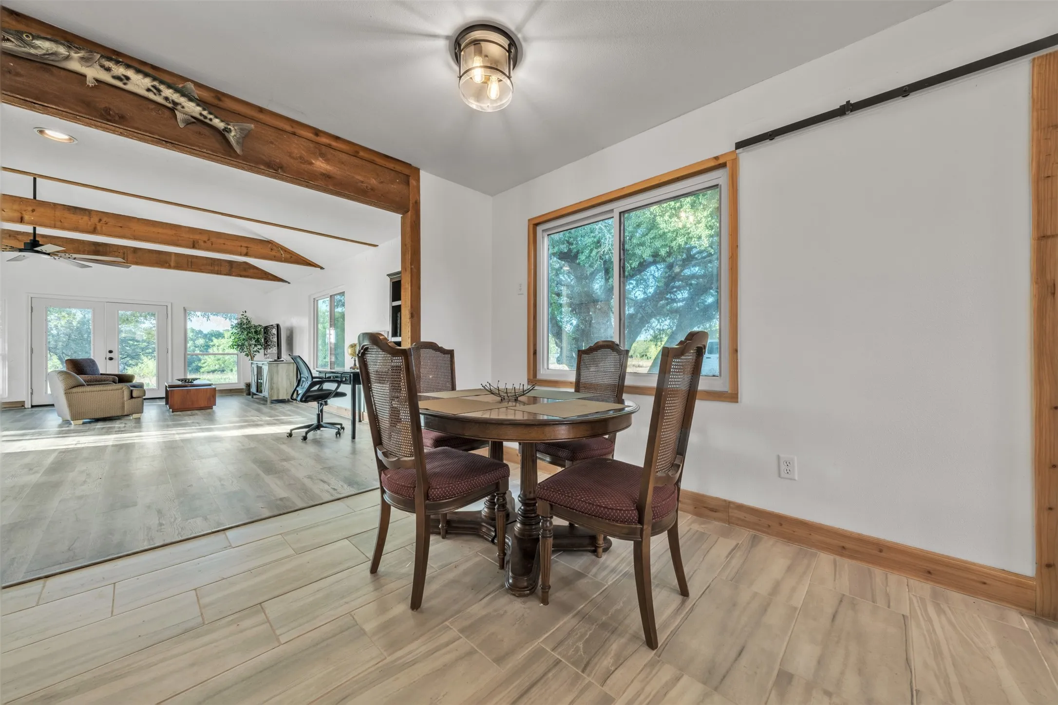 Single Family Residence For Sale in Palo Pinto County , 4080 Pleasant Valley Road, Mineral Wells, Texas 76067, 3 Bedroom, 2 Bathroom, Garage spaces, 2,419 Sqft, built in 1970, mls#21359302, Real Estate Agent in Mineral Wells, Homes For Sale in Palo Pinto county, Homes For Sale in Mineral Wells, Realtor in Mineral Wells Texas, Real Estate Brokerage Independent Realty Texas, Luminita Cordes Realtor
