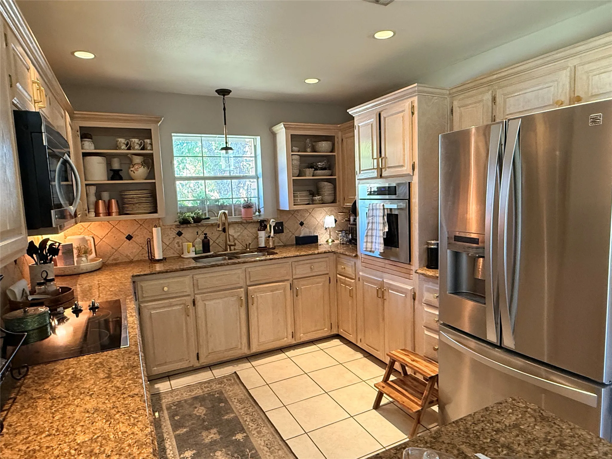 Single Family Residence For Sale in Brown County , 2710 Hunters Run, Brownwood, Texas 76801, 4 Bedroom, 3 Bathroom, 2 Garage spaces, 2,096 Sqft, built in 1996, mls#21359304, Real Estate Agent in Brownwood, Homes For Sale in Brown county, Homes For Sale in Brownwood, Realtor in Brownwood Texas, Real Estate Brokerage Independent Realty Texas, Luminita Cordes Realtor