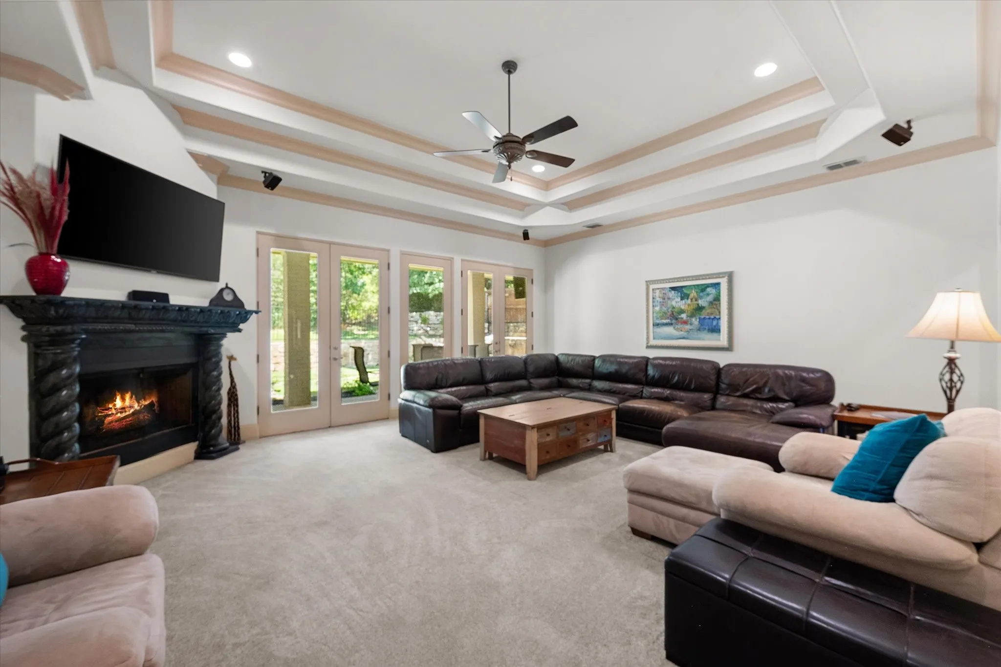 Single Family Residence For Sale in Tarrant County , 3001 Sunray Valley Court, Arlington, Texas 76012, 4 Bedroom, 4 Bathroom, 3 Garage spaces, 4,940 Sqft, built in 2005, mls#21358037, Real Estate Agent in Arlington, Homes For Sale in Tarrant county, Homes For Sale in Arlington, Realtor in Arlington Texas, Real Estate Brokerage Independent Realty Texas, Luminita Cordes Realtor