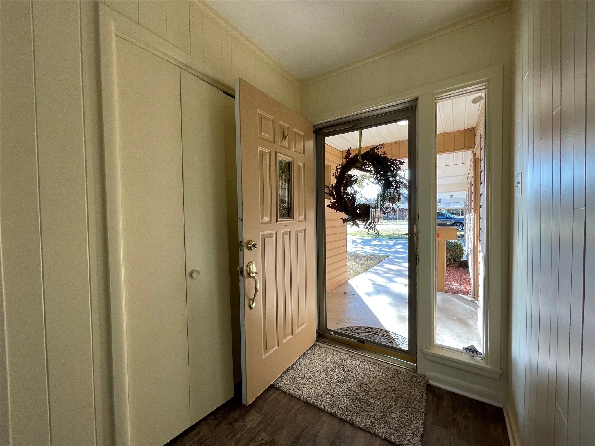 Single Family Residence For Rent in Tarrant County , 4616 Fawn Drive, Fort Worth, Texas 76132, 3 Bedroom, 2 Bathroom, Garage spaces, 2,002 Sqft, built in 1958, mls#21356134, Real Estate Agent in Fort Worth, Homes For Rent in Tarrant county, Homes For Rent in Fort Worth, Realtor in Fort Worth Texas, Real Estate Brokerage Independent Realty Texas, Luminita Cordes Realtor