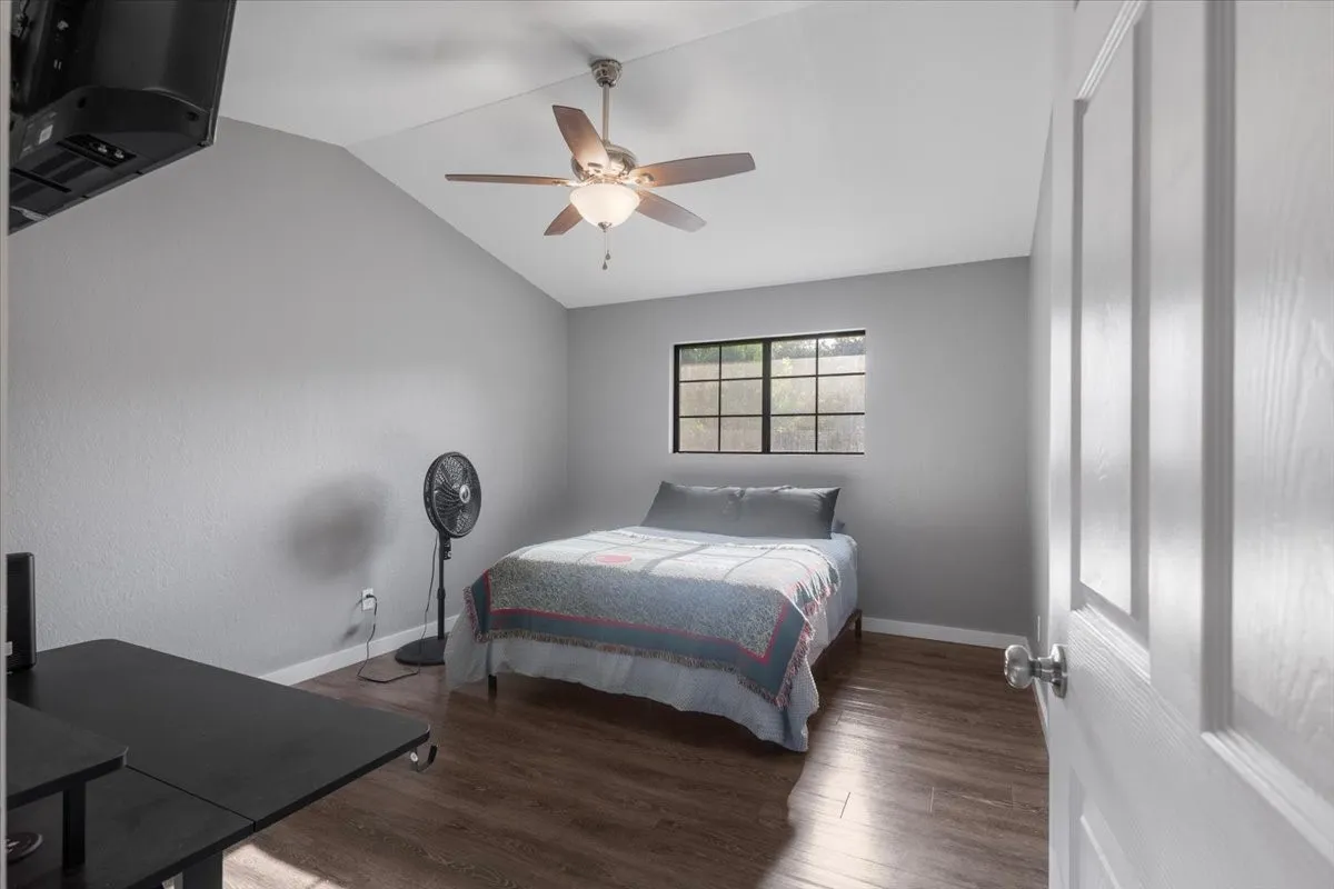 Single Family Residence For Sale in Henderson County , 710 Southwood Drive, Athens, Texas 75751, 3 Bedroom, 2 Bathroom, 1 Garage spaces, 1,221 Sqft, built in 0, mls#21359316, Real Estate Agent in Athens, Homes For Sale in Henderson county, Homes For Sale in Athens, Realtor in Athens Texas, Real Estate Brokerage Independent Realty Texas, Luminita Cordes Realtor