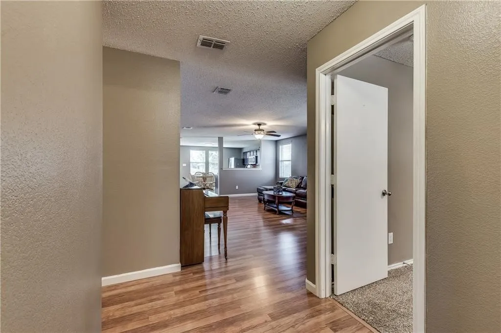 Single Family Residence For Rent in Denton County , 1608 Rialto Way, Fort Worth, Texas 76247, 3 Bedroom, 2 Bathroom, 2 Garage spaces, 1,647 Sqft, built in 2005, Price $1,895, mls#21359172, Real Estate Agent in Fort Worth, Homes For Rent in Denton county, Homes For Rent in Fort Worth, Realtor in Fort Worth Texas, Real Estate Brokerage Independent Realty Texas, Luminita Cordes Realtor