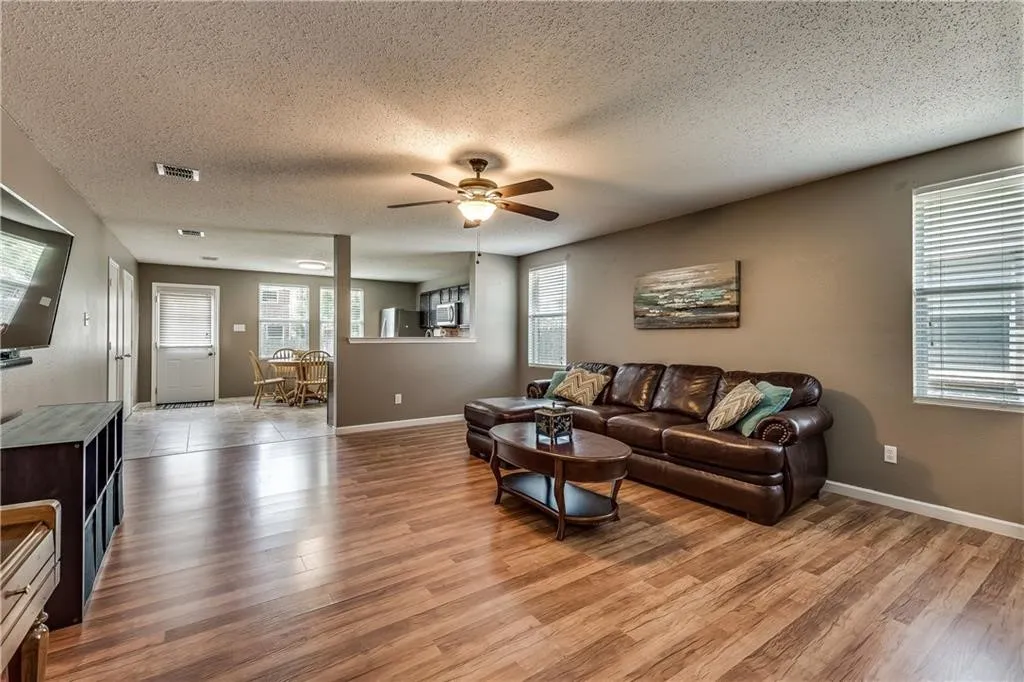 Single Family Residence For Rent in Denton County , 1608 Rialto Way, Fort Worth, Texas 76247, 3 Bedroom, 2 Bathroom, 2 Garage spaces, 1,647 Sqft, built in 2005, Price $1,895, mls#21359172, Real Estate Agent in Fort Worth, Homes For Rent in Denton county, Homes For Rent in Fort Worth, Realtor in Fort Worth Texas, Real Estate Brokerage Independent Realty Texas, Luminita Cordes Realtor