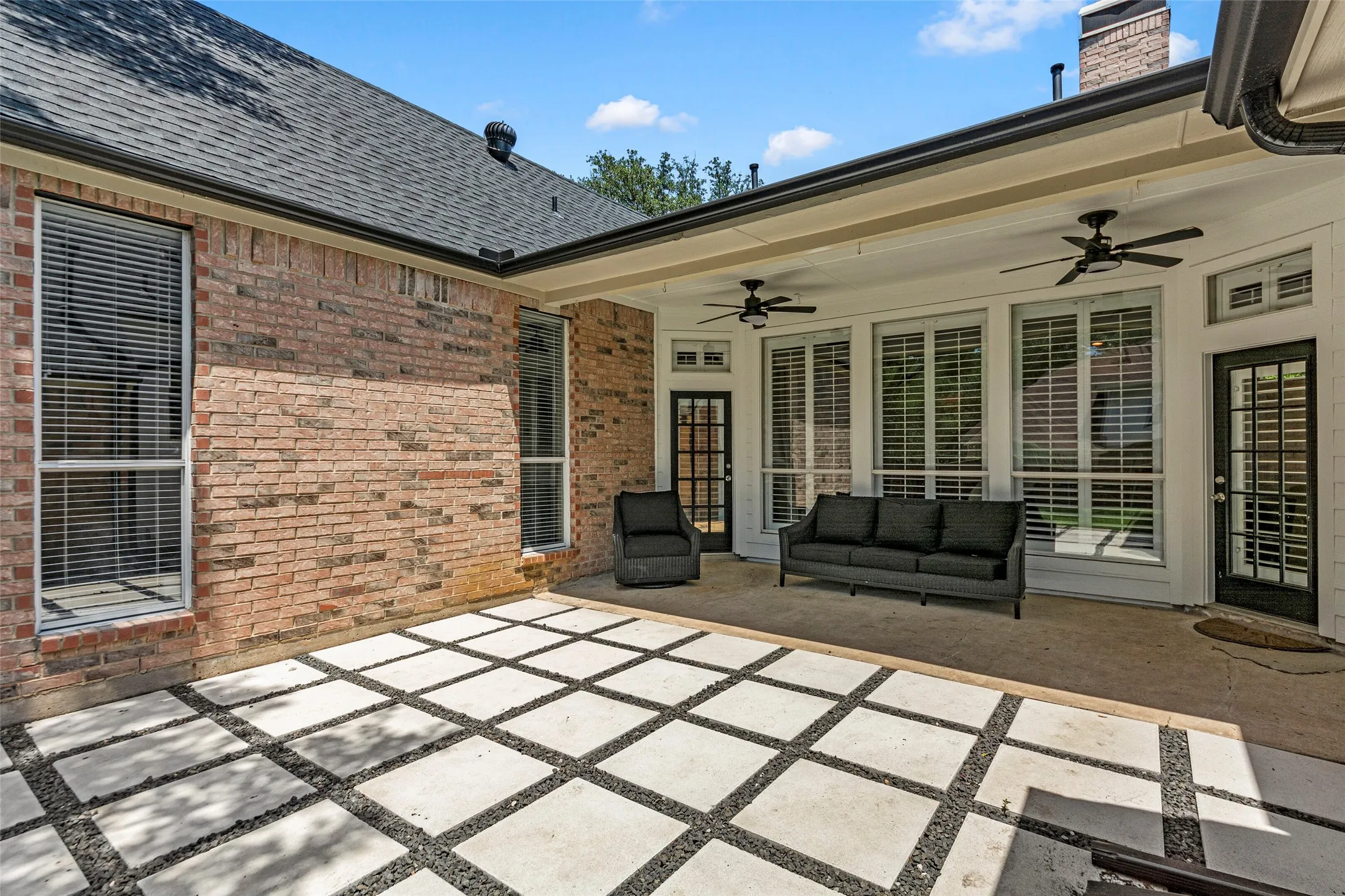 Single Family Residence For Sale in Collin County , 707 Twin Creeks Drive, Allen, Texas 75013, 4 Bedroom, 3 Bathroom, 2 Garage spaces, 2,755 Sqft, built in 1994, mls#21358083, Real Estate Agent in Allen, Homes For Sale in Collin county, Homes For Sale in Allen, Realtor in Allen Texas, Real Estate Brokerage Independent Realty Texas, Luminita Cordes Realtor