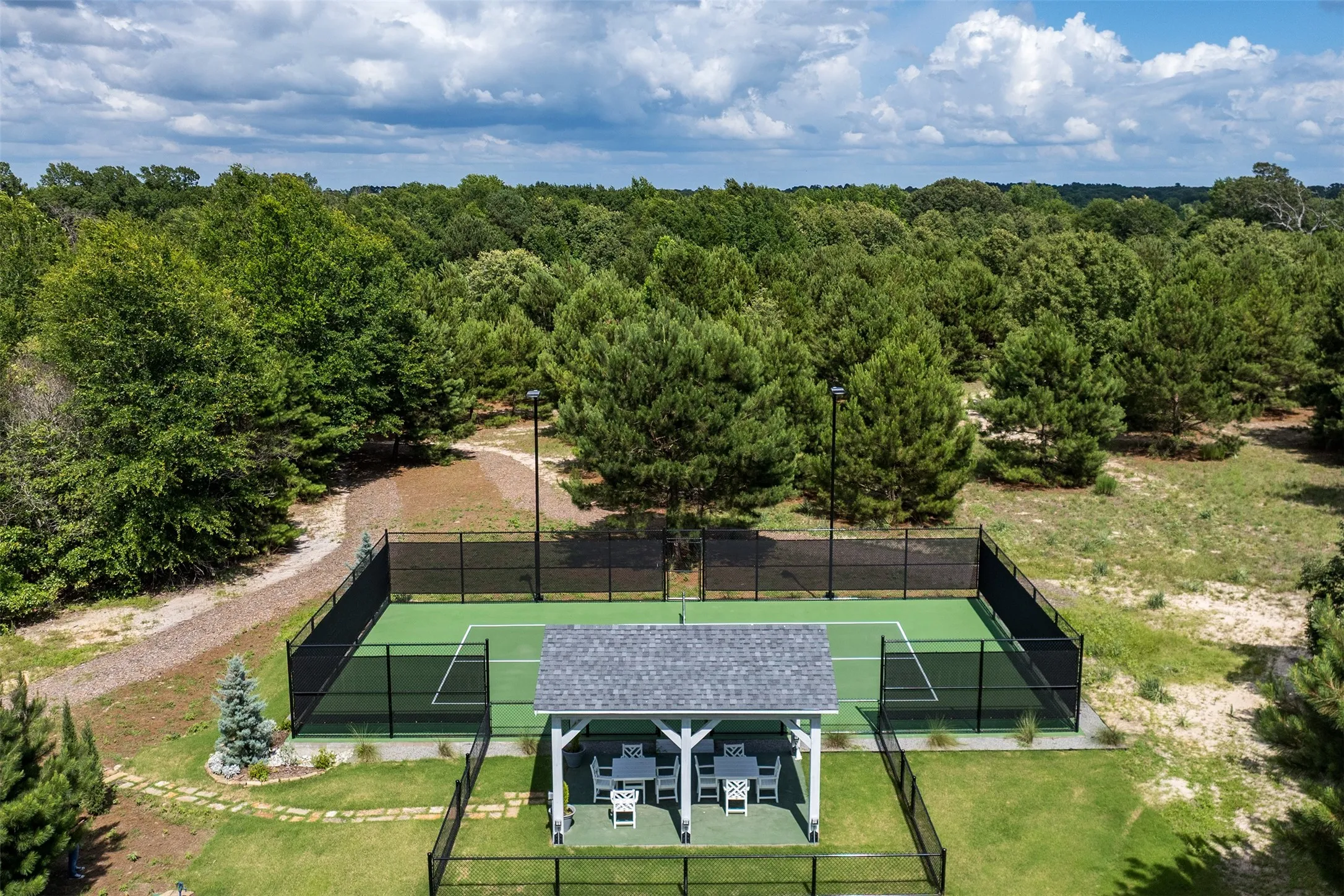 Unimproved Land For Sale in Henderson County , 7 Windward Court, Athens, Texas 75752, 0, 0, Garage spaces, 0 Sqft, built in 0, mls#21359327, Real Estate Agent in Athens, Homes For Sale in Henderson county, Homes For Sale in Athens, Realtor in Athens Texas, Real Estate Brokerage Independent Realty Texas, Luminita Cordes Realtor