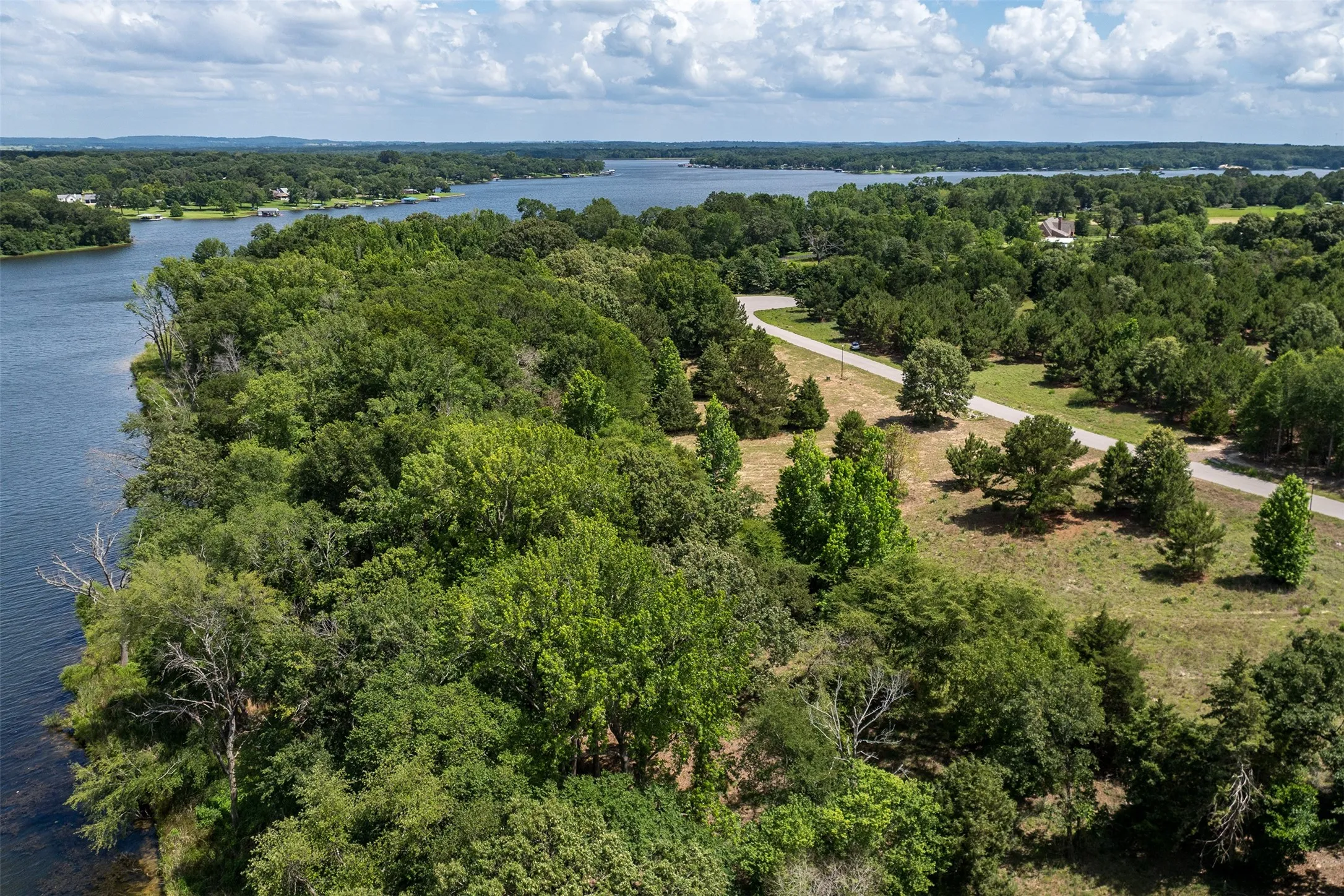 Unimproved Land For Sale in Henderson County , 7 Windward Court, Athens, Texas 75752, 0, 0, Garage spaces, 0 Sqft, built in 0, mls#21359327, Real Estate Agent in Athens, Homes For Sale in Henderson county, Homes For Sale in Athens, Realtor in Athens Texas, Real Estate Brokerage Independent Realty Texas, Luminita Cordes Realtor