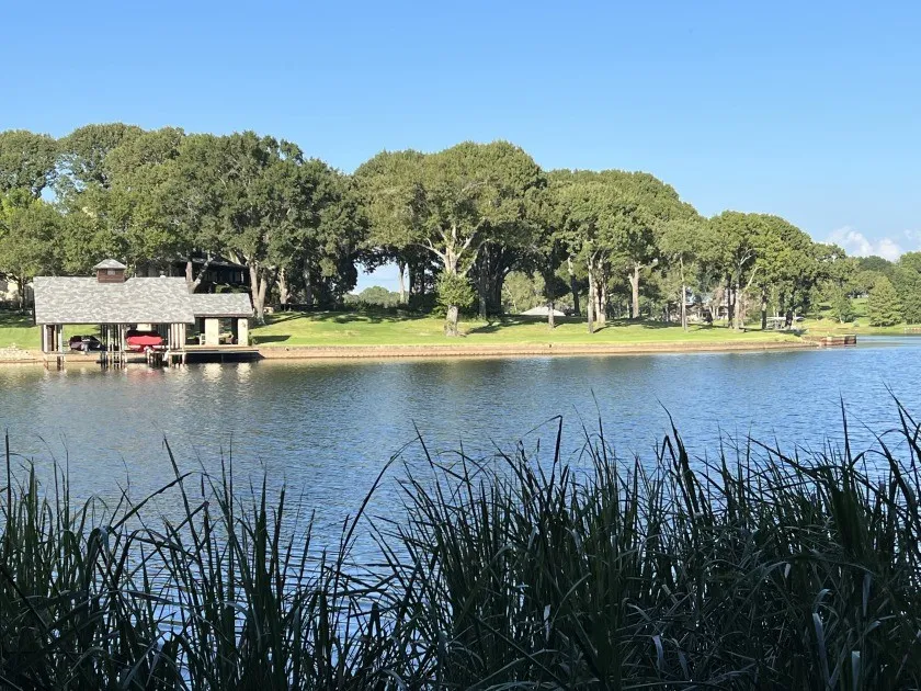 Unimproved Land For Sale in Henderson County , 7 Windward Court, Athens, Texas 75752, 0, 0, Garage spaces, 0 Sqft, built in 0, mls#21359327, Real Estate Agent in Athens, Homes For Sale in Henderson county, Homes For Sale in Athens, Realtor in Athens Texas, Real Estate Brokerage Independent Realty Texas, Luminita Cordes Realtor
