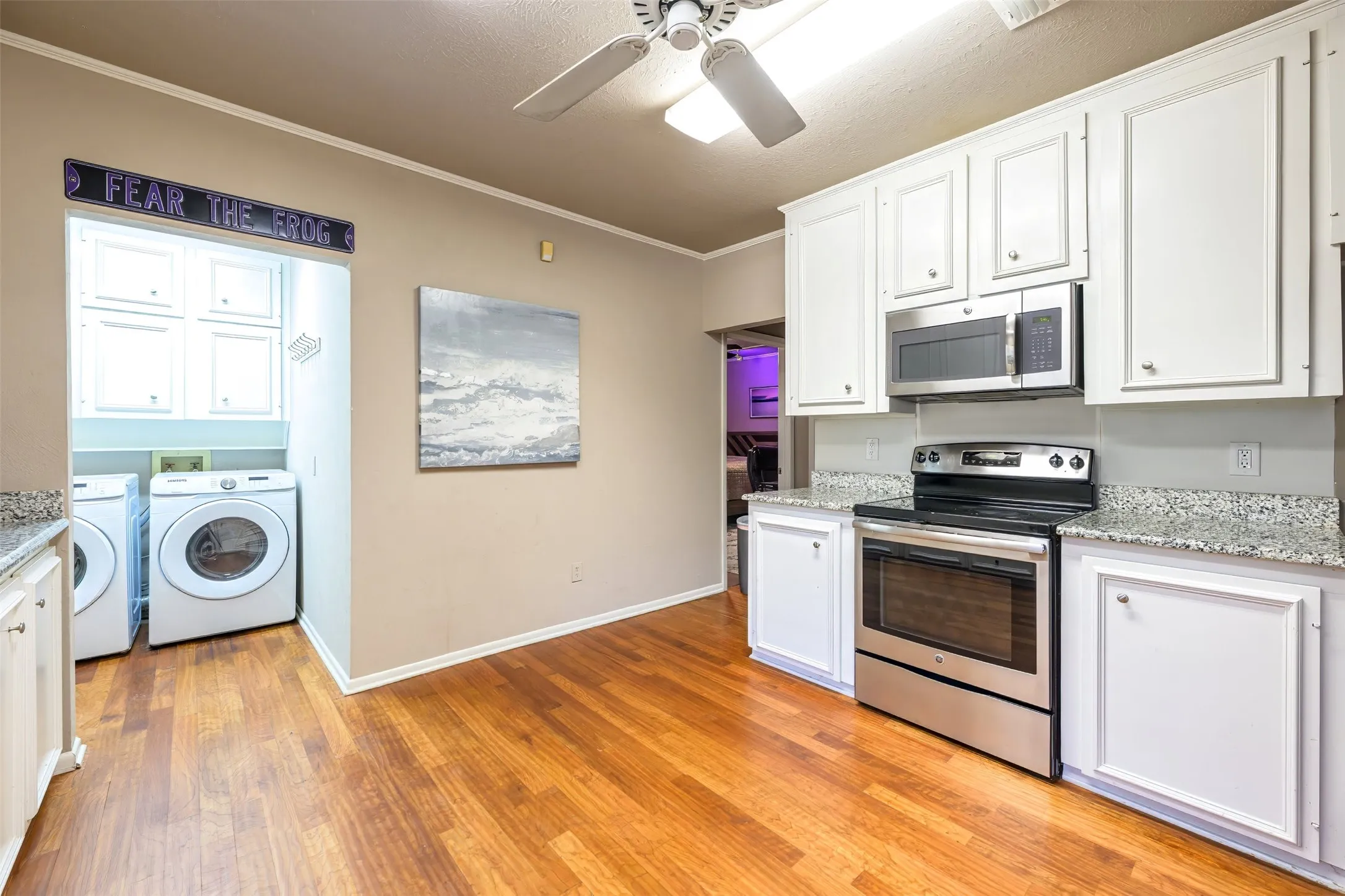 Single Family Residence For Rent in Tarrant County , 3141 Wabash Avenue, Fort Worth, Texas 76109, 4 Bedroom, 3 Bathroom, Garage spaces, 1,960 Sqft, built in 1940, mls#21357635, Real Estate Agent in Fort Worth, Homes For Rent in Tarrant county, Homes For Rent in Fort Worth, Realtor in Fort Worth Texas, Real Estate Brokerage Independent Realty Texas, Luminita Cordes Realtor
