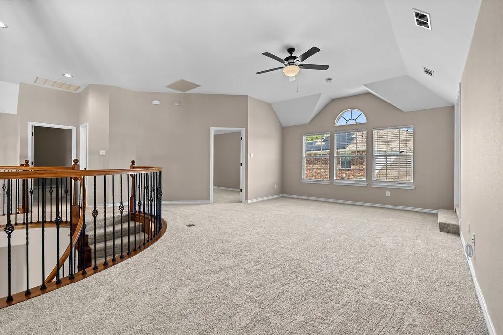 Single Family Residence For Sale in Collin County , 10252 Ponzano Court, Frisco, Texas 75035, 5 Bedroom, 5 Bathroom, 3 Garage spaces, 4,339 Sqft, built in 2010, mls#21324577, Real Estate Agent in Frisco, Homes For Sale in Collin county, Homes For Sale in Frisco, Realtor in Frisco Texas, Real Estate Brokerage Independent Realty Texas, Luminita Cordes Realtor