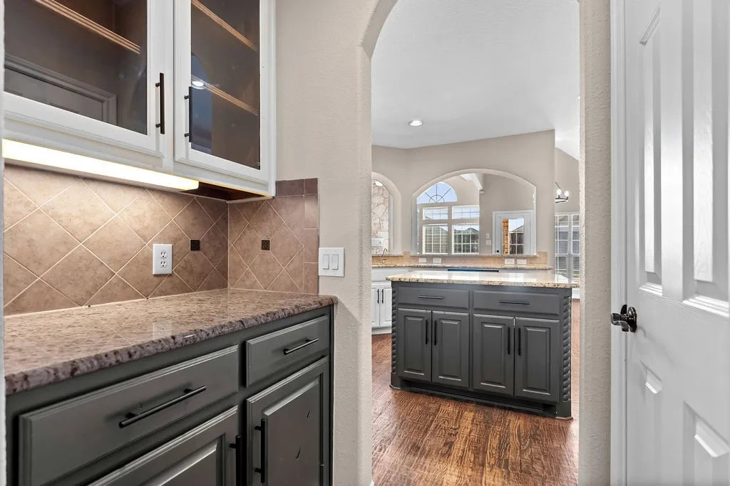 Single Family Residence For Sale in Collin County , 10252 Ponzano Court, Frisco, Texas 75035, 5 Bedroom, 5 Bathroom, 3 Garage spaces, 4,339 Sqft, built in 2010, mls#21324577, Real Estate Agent in Frisco, Homes For Sale in Collin county, Homes For Sale in Frisco, Realtor in Frisco Texas, Real Estate Brokerage Independent Realty Texas, Luminita Cordes Realtor