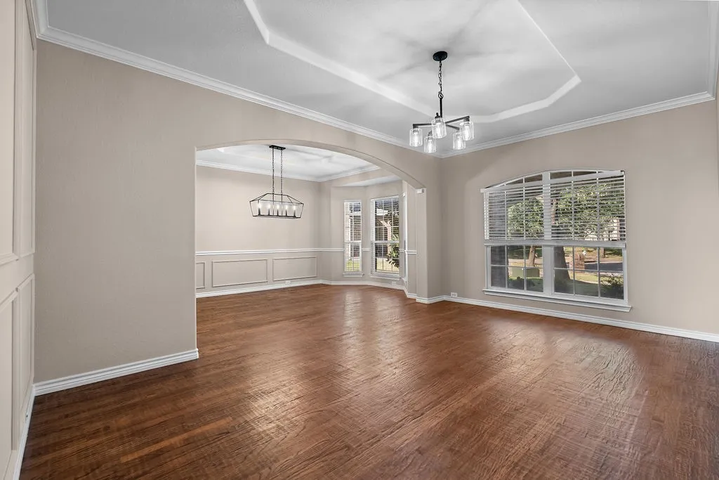 Single Family Residence For Sale in Collin County , 10252 Ponzano Court, Frisco, Texas 75035, 5 Bedroom, 5 Bathroom, 3 Garage spaces, 4,339 Sqft, built in 2010, mls#21324577, Real Estate Agent in Frisco, Homes For Sale in Collin county, Homes For Sale in Frisco, Realtor in Frisco Texas, Real Estate Brokerage Independent Realty Texas, Luminita Cordes Realtor
