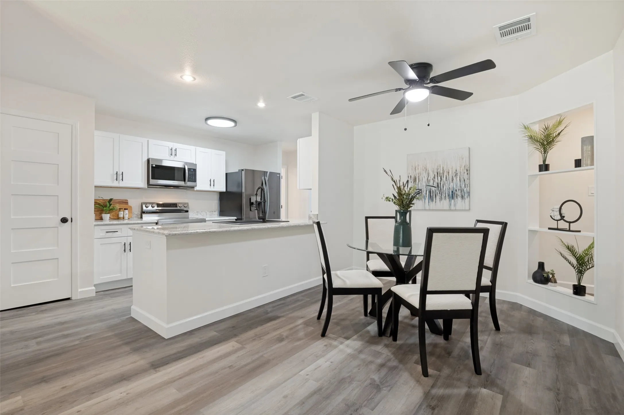 With the kitchen flowing into the dining area, hosting those holiday dinners will be fun!