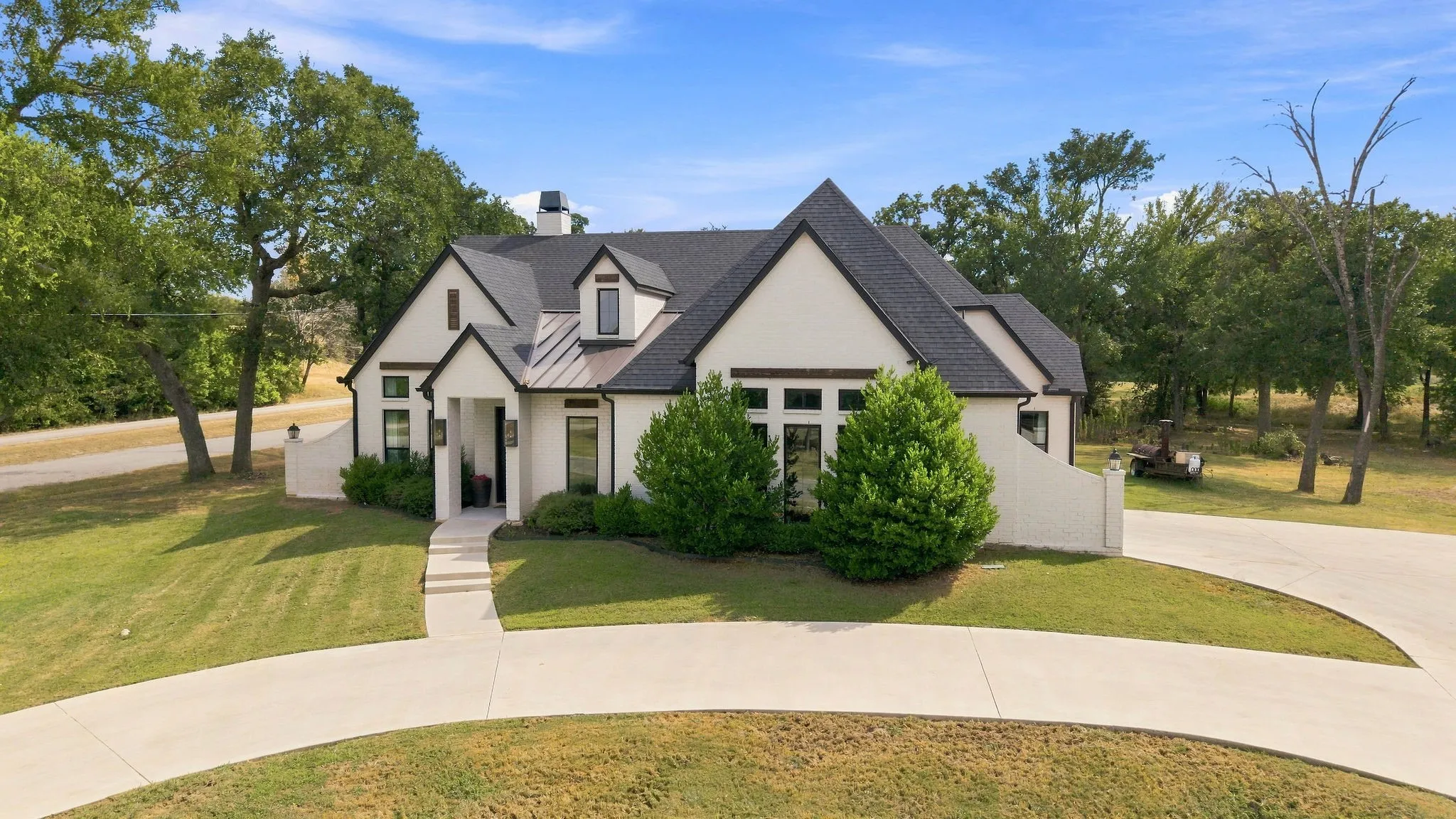 Single Family Residence For Sale in Wise County , 509 Durbin Court, Runaway Bay, Texas 76426, 4 Bedroom, 3 Bathroom, 2 Garage spaces, 2,473 Sqft, built in 2019, mls#21358718, Real Estate Agent in Runaway Bay, Homes For Sale in Wise county, Homes For Sale in Runaway Bay, Realtor in Runaway Bay Texas, Real Estate Brokerage Independent Realty Texas, Luminita Cordes Realtor