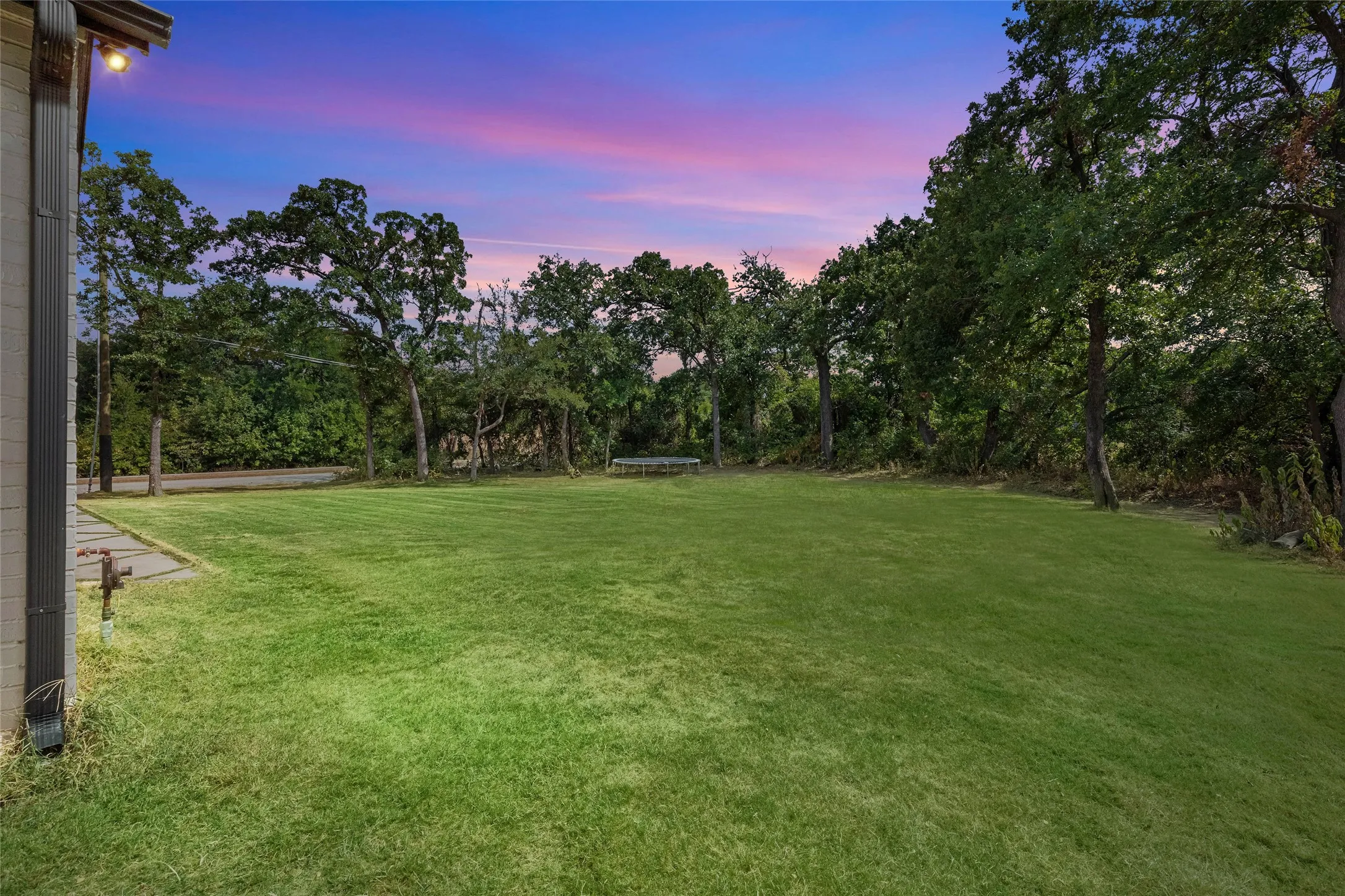 Single Family Residence For Sale in Wise County , 509 Durbin Court, Runaway Bay, Texas 76426, 4 Bedroom, 3 Bathroom, 2 Garage spaces, 2,473 Sqft, built in 2019, mls#21358718, Real Estate Agent in Runaway Bay, Homes For Sale in Wise county, Homes For Sale in Runaway Bay, Realtor in Runaway Bay Texas, Real Estate Brokerage Independent Realty Texas, Luminita Cordes Realtor