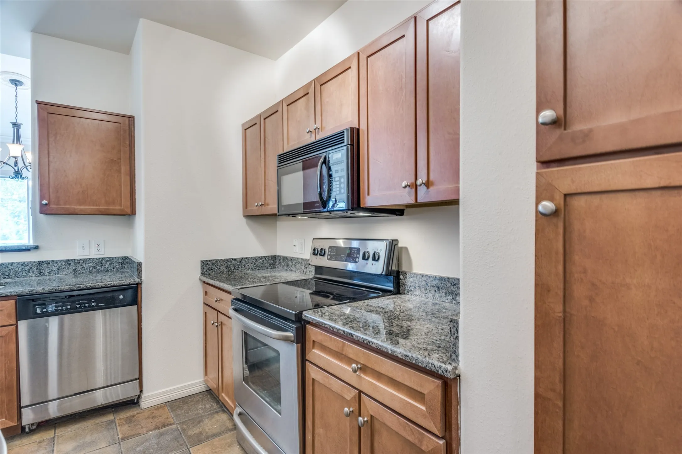 Condominium For Rent in Dallas County , 330 Las Colinas Boulevard E 460, Irving, Texas 75039, 1 Bedroom, 1 Bathroom, 1 Garage spaces, 733 Sqft, built in 2001, mls#21357942, Real Estate Agent in Irving, Homes For Rent in Dallas county, Homes For Rent in Irving, Realtor in Irving Texas, Real Estate Brokerage Independent Realty Texas, Luminita Cordes Realtor
