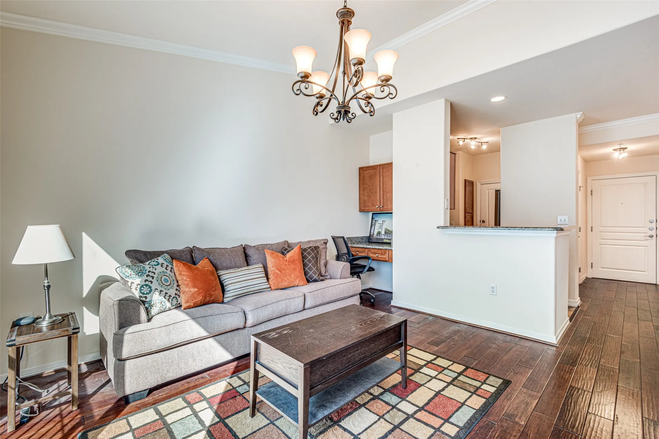 Condominium For Rent in Dallas County , 330 Las Colinas Boulevard E 460, Irving, Texas 75039, 1 Bedroom, 1 Bathroom, 1 Garage spaces, 733 Sqft, built in 2001, mls#21357942, Real Estate Agent in Irving, Homes For Rent in Dallas county, Homes For Rent in Irving, Realtor in Irving Texas, Real Estate Brokerage Independent Realty Texas, Luminita Cordes Realtor