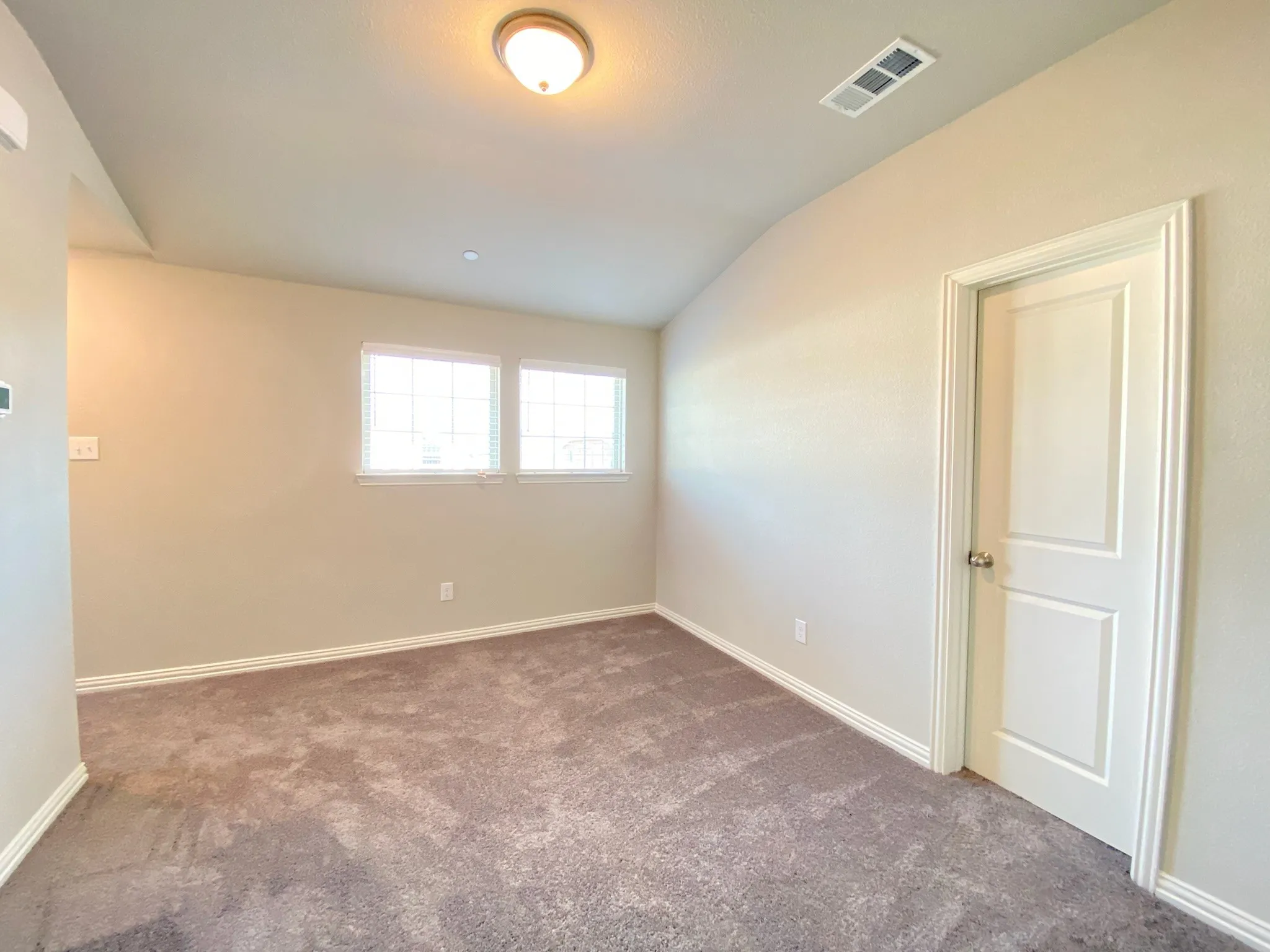 Duplex For Rent in Denton County , 3404 Solana Circle, Denton, Texas 76207, 4 Bedroom, 3 Bathroom, 2 Garage spaces, 2,004 Sqft, built in 2022, Price $2,500, mls#21359335, Real Estate Agent in Denton, Homes For Rent in Denton county, Homes For Rent in Denton, Realtor in Denton Texas, Real Estate Brokerage Independent Realty Texas, Luminita Cordes Realtor