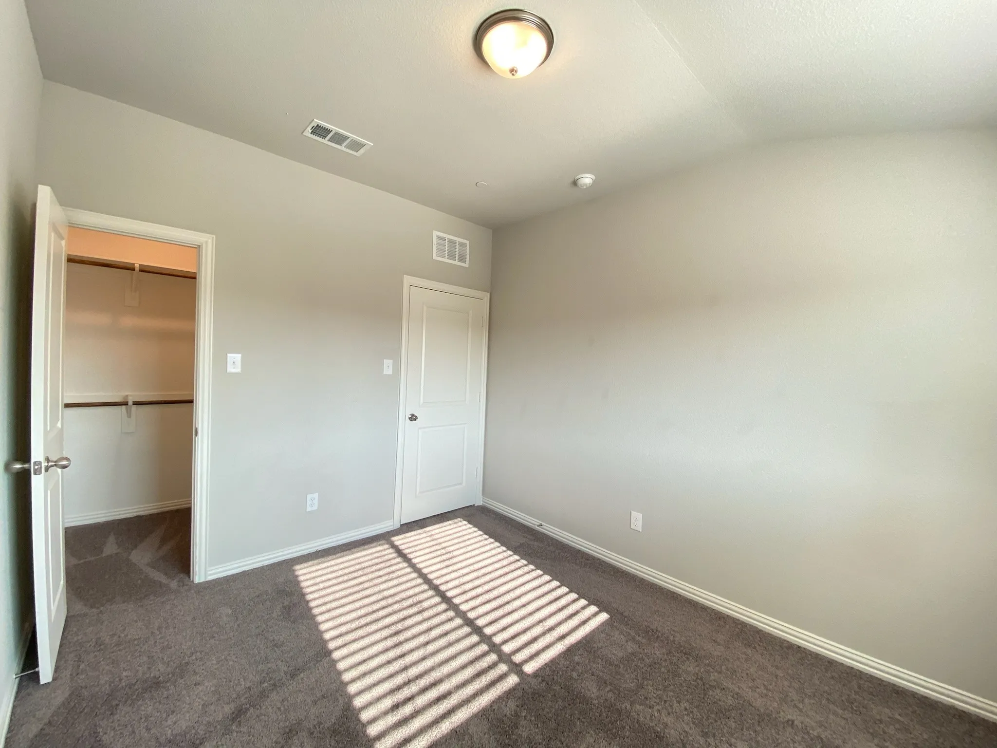 Duplex For Rent in Denton County , 3404 Solana Circle, Denton, Texas 76207, 4 Bedroom, 3 Bathroom, 2 Garage spaces, 2,004 Sqft, built in 2022, Price $2,500, mls#21359335, Real Estate Agent in Denton, Homes For Rent in Denton county, Homes For Rent in Denton, Realtor in Denton Texas, Real Estate Brokerage Independent Realty Texas, Luminita Cordes Realtor