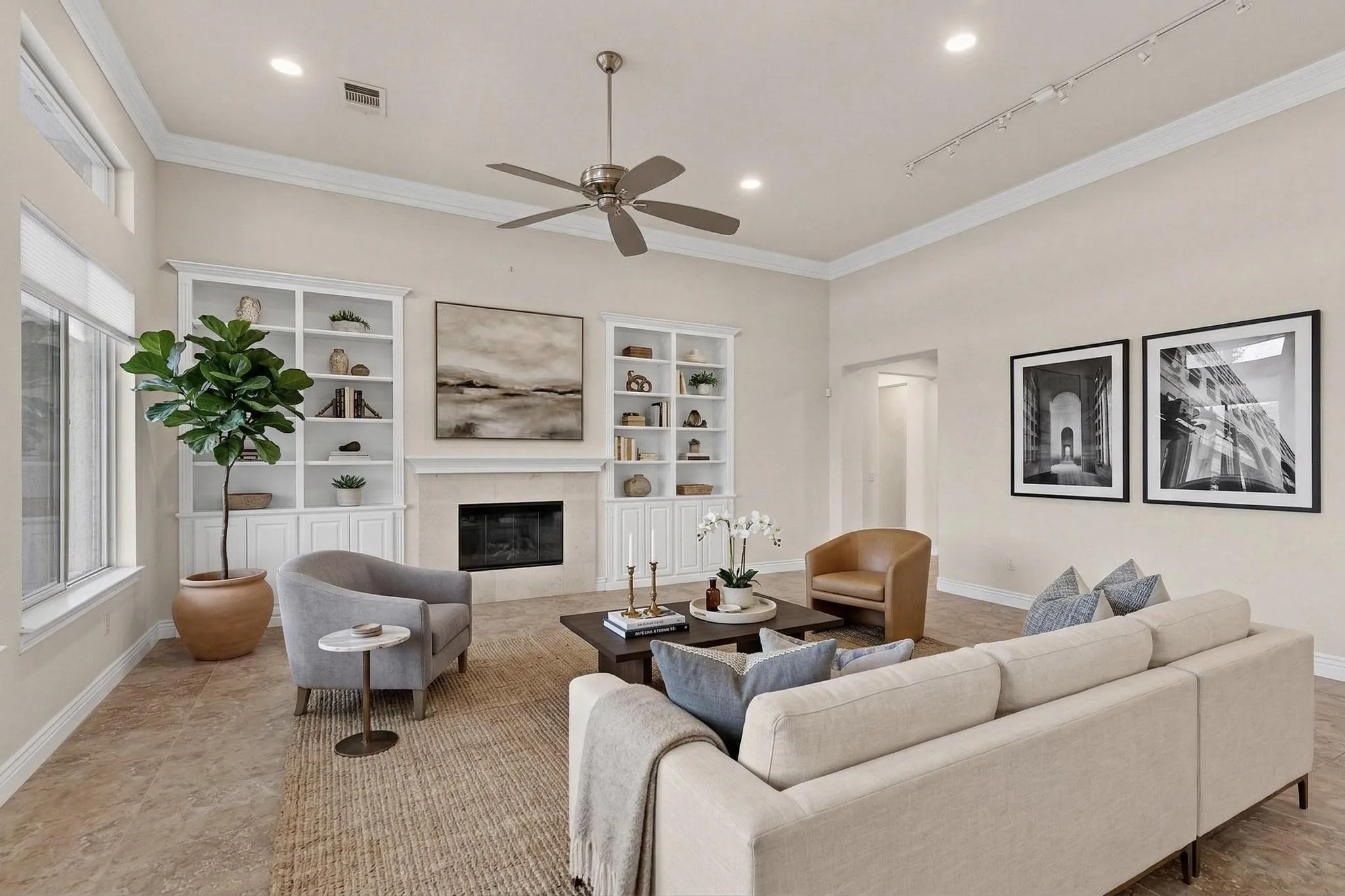 Single Family Residence For Sale in Denton County , 8708 Crestview Drive, Denton, Texas 76207, 2 Bedroom, 3 Bathroom, 3 Garage spaces, 2,988 Sqft, built in 2016, mls#21358696, Real Estate Agent in Denton, Homes For Sale in Denton county, Homes For Sale in Denton, Realtor in Denton Texas, Real Estate Brokerage Independent Realty Texas, Luminita Cordes Realtor