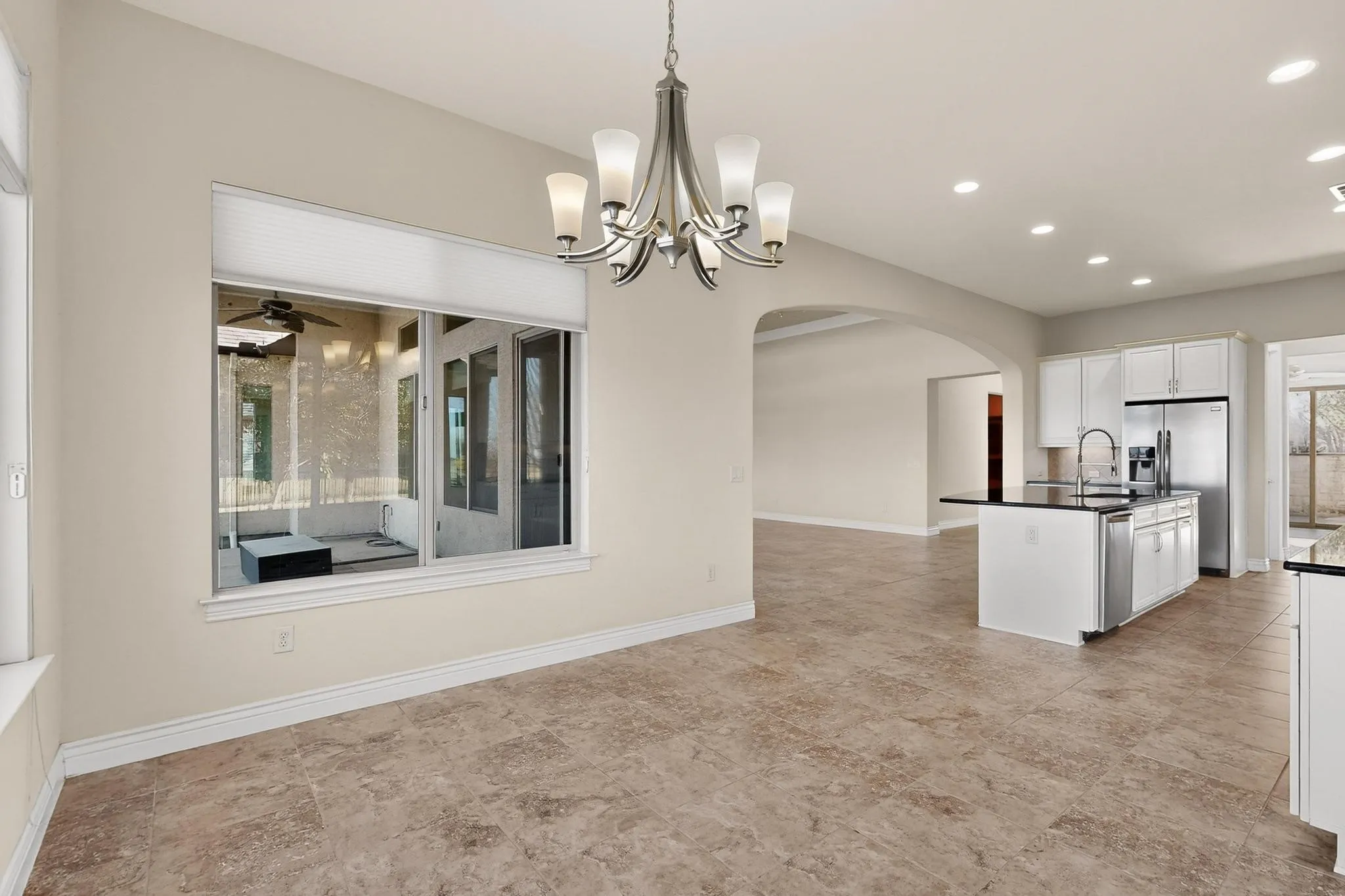Single Family Residence For Sale in Denton County , 8708 Crestview Drive, Denton, Texas 76207, 2 Bedroom, 3 Bathroom, 3 Garage spaces, 2,988 Sqft, built in 2016, mls#21358696, Real Estate Agent in Denton, Homes For Sale in Denton county, Homes For Sale in Denton, Realtor in Denton Texas, Real Estate Brokerage Independent Realty Texas, Luminita Cordes Realtor