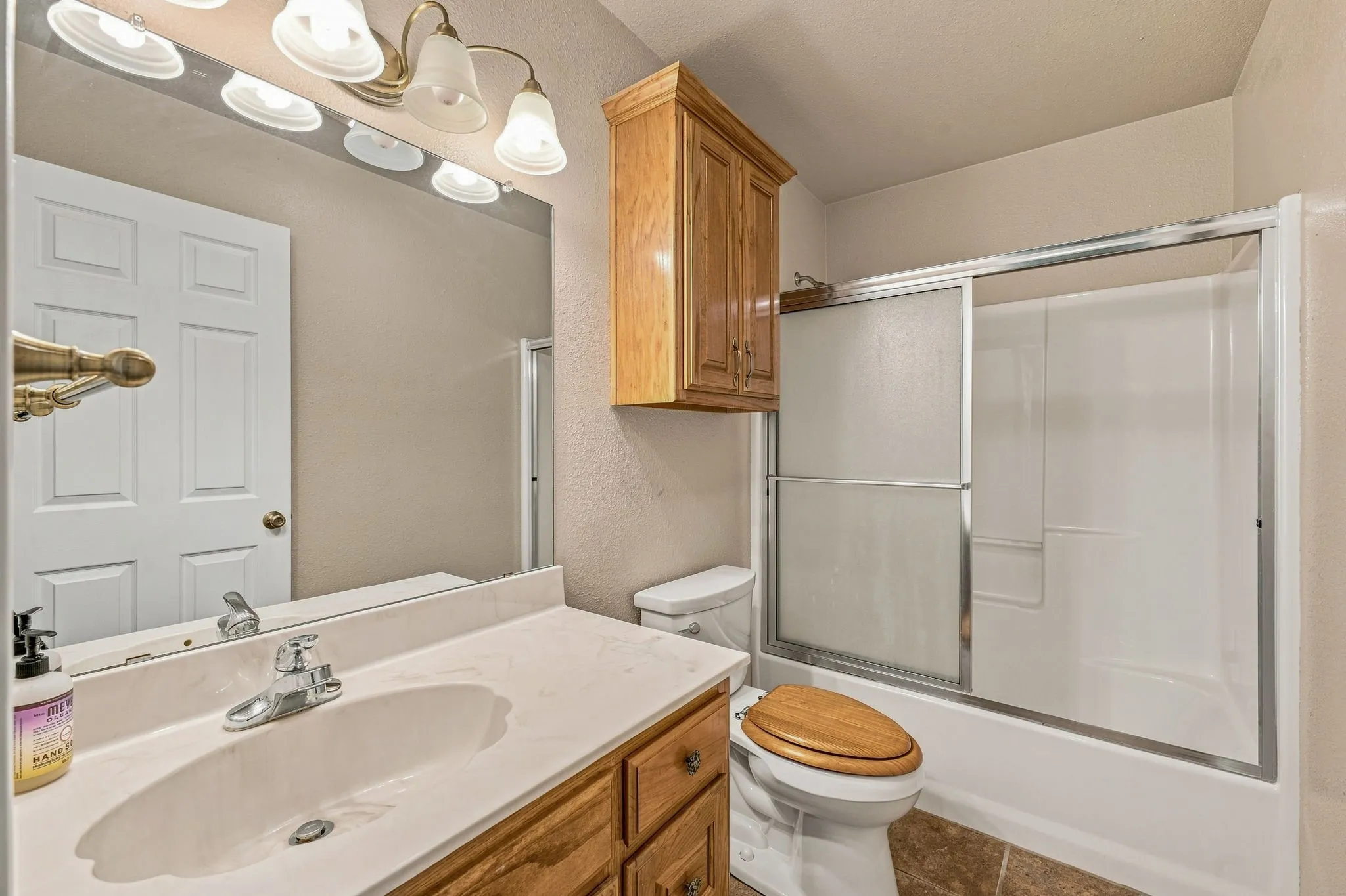 Single Family Residence For Sale in Erath County , 544 W Fm 1188, Stephenville, Texas 76401, 3 Bedroom, 2 Bathroom, 2 Garage spaces, 2,357 Sqft, built in 2008, Price $499,000, mls#21359162, Real Estate Agent in Stephenville, Homes For Sale in Erath county, Homes For Sale in Stephenville, Realtor in Stephenville Texas, Real Estate Brokerage Independent Realty Texas, Luminita Cordes Realtor