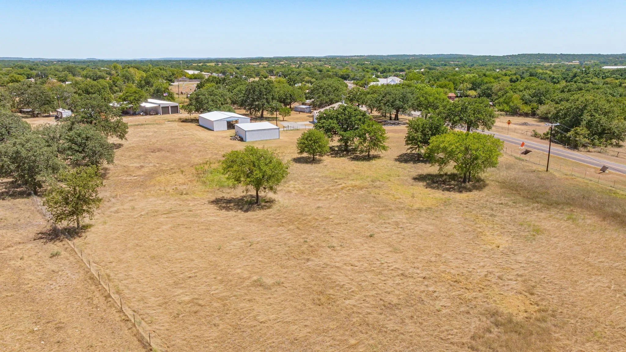 Single Family Residence For Sale in Erath County , 544 W Fm 1188, Stephenville, Texas 76401, 3 Bedroom, 2 Bathroom, 2 Garage spaces, 2,357 Sqft, built in 2008, Price $499,000, mls#21359162, Real Estate Agent in Stephenville, Homes For Sale in Erath county, Homes For Sale in Stephenville, Realtor in Stephenville Texas, Real Estate Brokerage Independent Realty Texas, Luminita Cordes Realtor