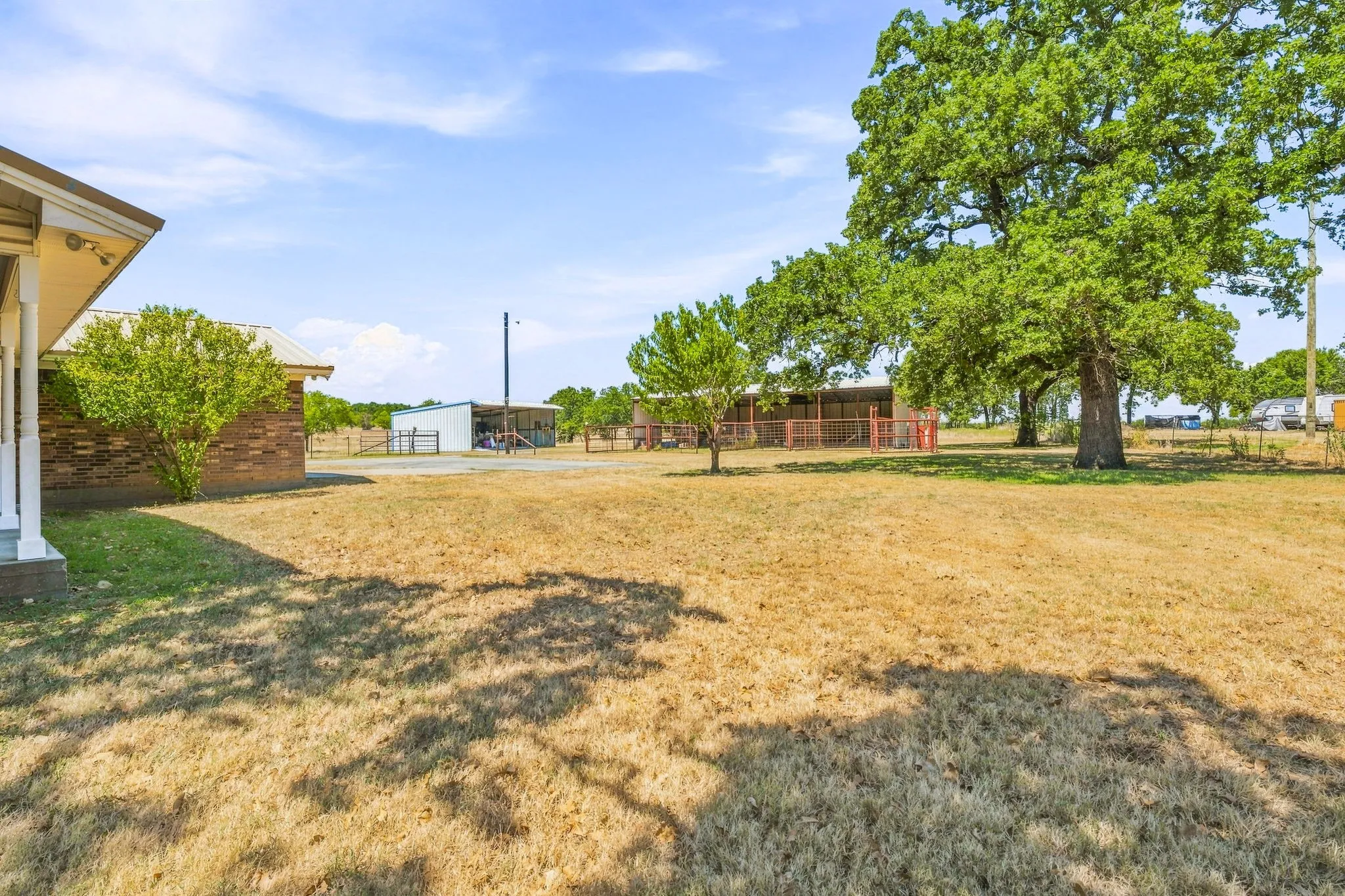 Single Family Residence For Sale in Erath County , 544 W Fm 1188, Stephenville, Texas 76401, 3 Bedroom, 2 Bathroom, 2 Garage spaces, 2,357 Sqft, built in 2008, Price $499,000, mls#21359162, Real Estate Agent in Stephenville, Homes For Sale in Erath county, Homes For Sale in Stephenville, Realtor in Stephenville Texas, Real Estate Brokerage Independent Realty Texas, Luminita Cordes Realtor
