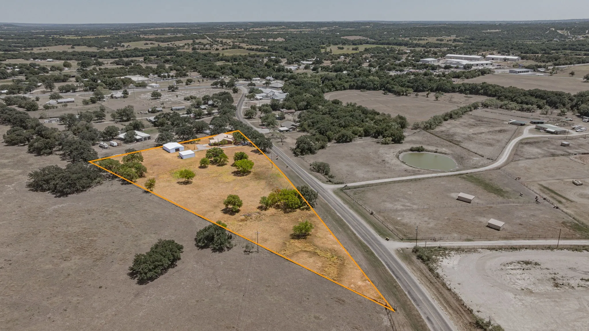Single Family Residence For Sale in Erath County , 544 W Fm 1188, Stephenville, Texas 76401, 3 Bedroom, 2 Bathroom, 2 Garage spaces, 2,357 Sqft, built in 2008, Price $499,000, mls#21359162, Real Estate Agent in Stephenville, Homes For Sale in Erath county, Homes For Sale in Stephenville, Realtor in Stephenville Texas, Real Estate Brokerage Independent Realty Texas, Luminita Cordes Realtor