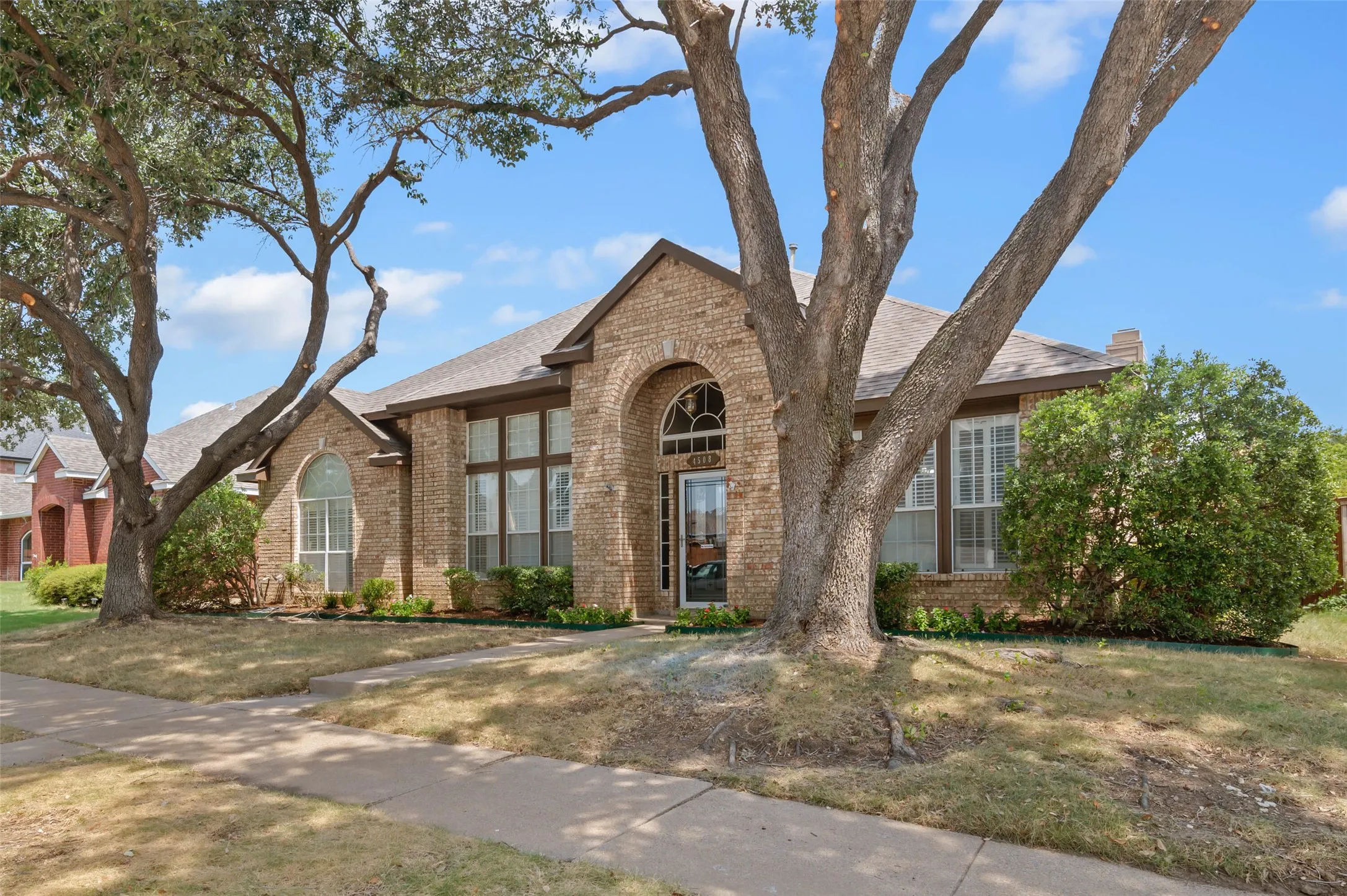 Beautiful 4-bedroom 3 bath home with a pool located in a quiet neighborhood in The Colony.  This one will not last long!