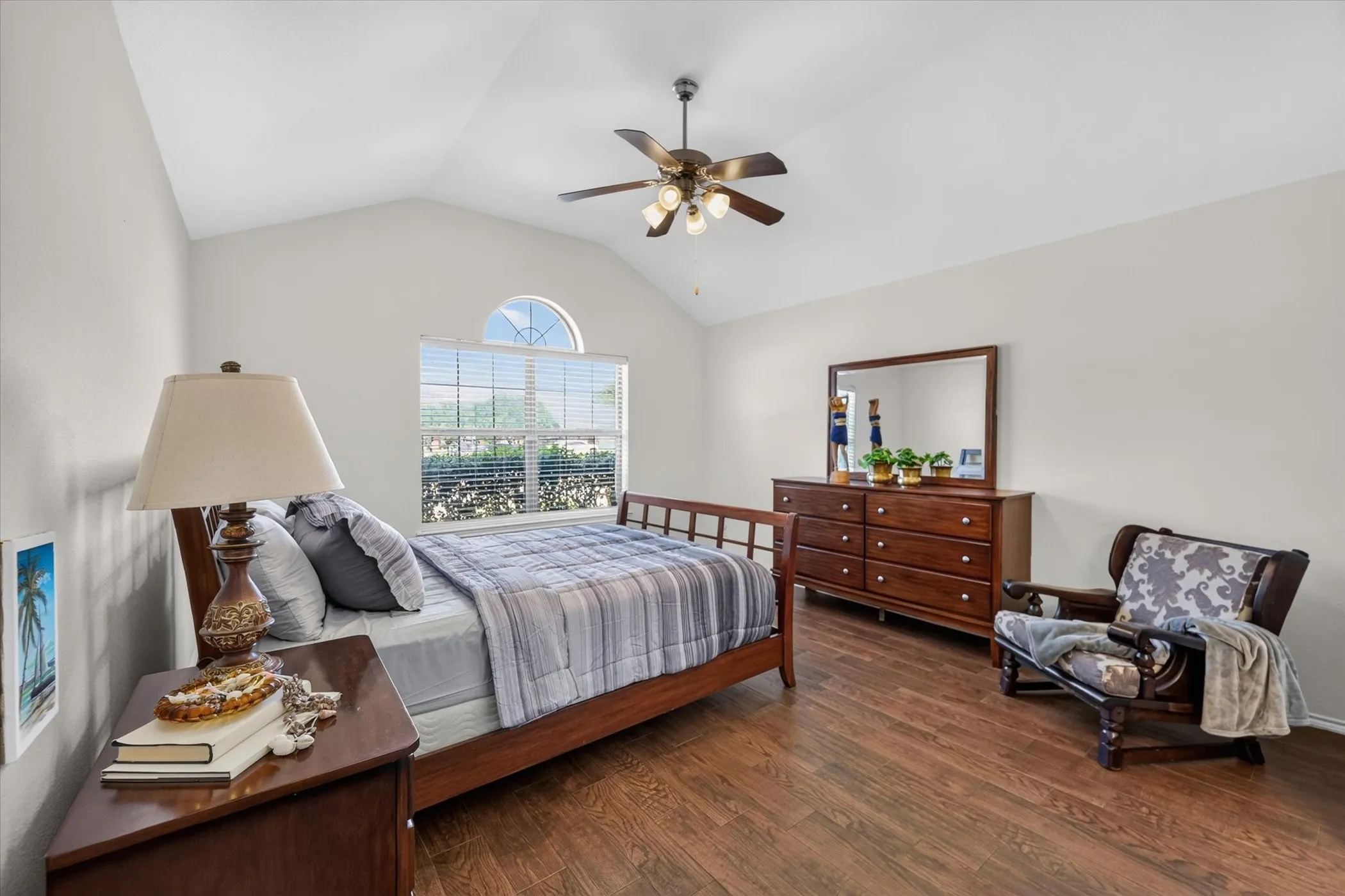 Single Family Residence For Sale in Denton County , 8928 Trailblazer Drive, Aubrey, Texas 76227, 4 Bedroom, 2 Bathroom, 2 Garage spaces, 1,812 Sqft, built in 2007, mls#21345572, Real Estate Agent in Aubrey, Homes For Sale in Denton county, Homes For Sale in Aubrey, Realtor in Aubrey Texas, Real Estate Brokerage Independent Realty Texas, Luminita Cordes Realtor