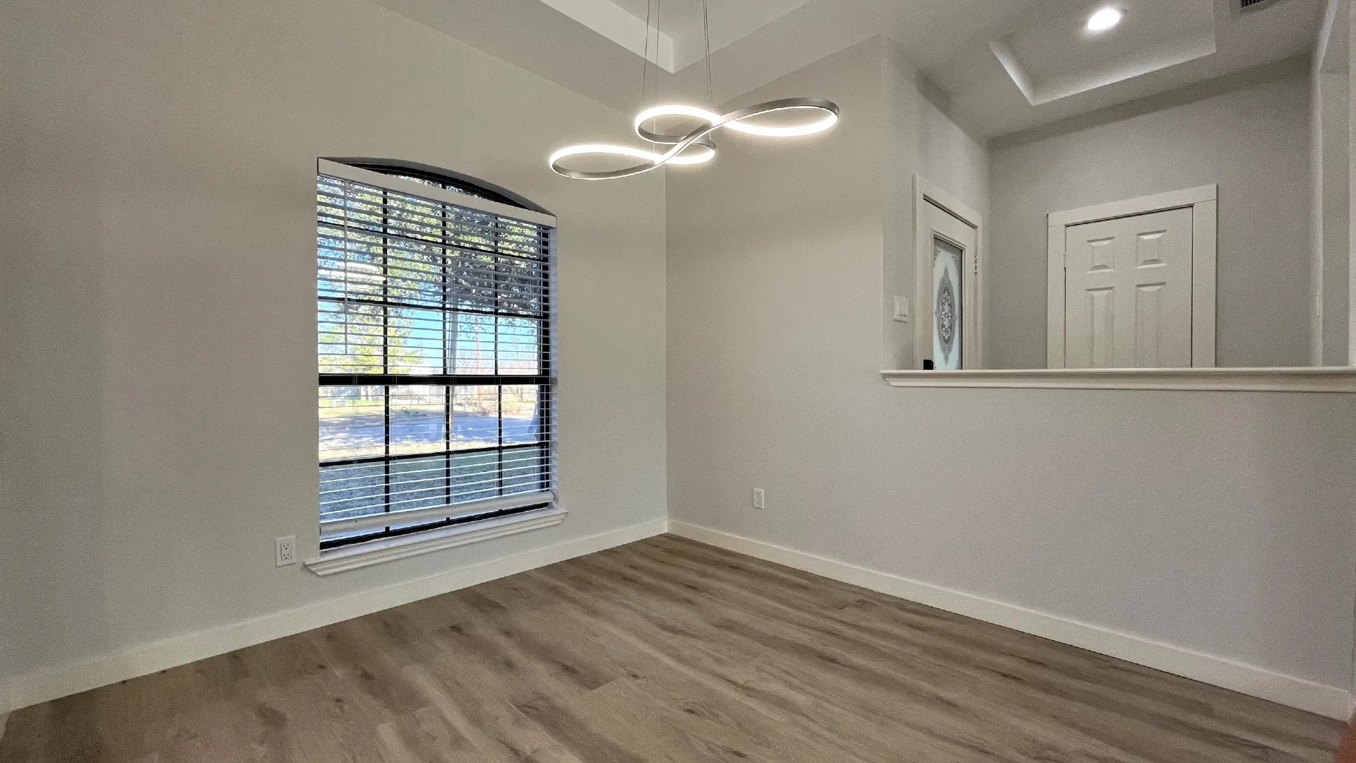 Single Family Residence For Rent in Dallas County , 130 Hunters Glen Drive, Wylie, Texas 75098, 3 Bedroom, 2 Bathroom, 2 Garage spaces, 1,892 Sqft, built in 1999, Price $2,699, mls#21359348, Real Estate Agent in Wylie, Homes For Rent in Dallas county, Homes For Rent in Wylie, Realtor in Wylie Texas, Real Estate Brokerage Independent Realty Texas, Luminita Cordes Realtor
