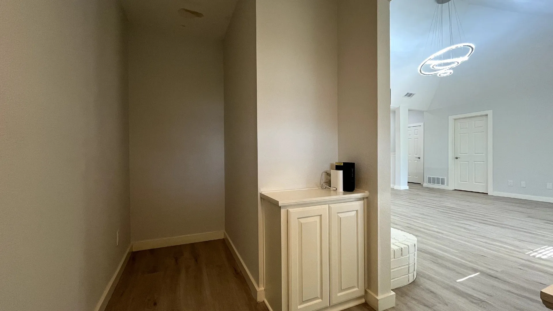 Single Family Residence For Rent in Dallas County , 130 Hunters Glen Drive, Wylie, Texas 75098, 3 Bedroom, 2 Bathroom, 2 Garage spaces, 1,892 Sqft, built in 1999, Price $2,699, mls#21359348, Real Estate Agent in Wylie, Homes For Rent in Dallas county, Homes For Rent in Wylie, Realtor in Wylie Texas, Real Estate Brokerage Independent Realty Texas, Luminita Cordes Realtor