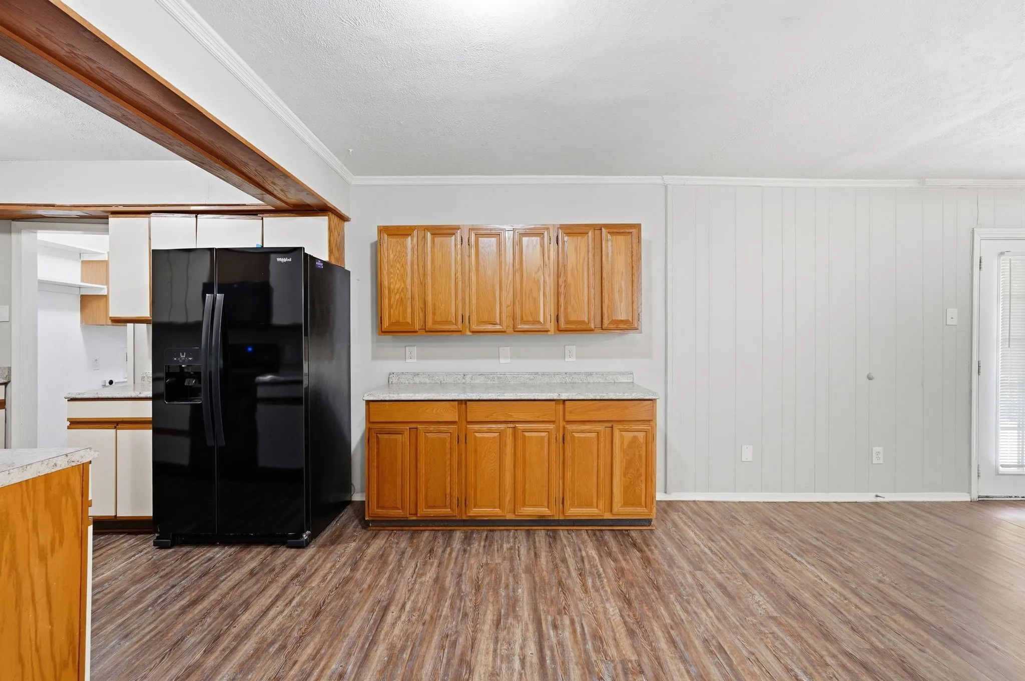 Single Family Residence For Sale in Dallas County , 417 Lakeside Drive, Irving, Texas 75062, 4 Bedroom, 2 Bathroom, 2 Garage spaces, 1,821 Sqft, built in 1965, mls#21358149, Real Estate Agent in Irving, Homes For Sale in Dallas county, Homes For Sale in Irving, Realtor in Irving Texas, Real Estate Brokerage Independent Realty Texas, Luminita Cordes Realtor