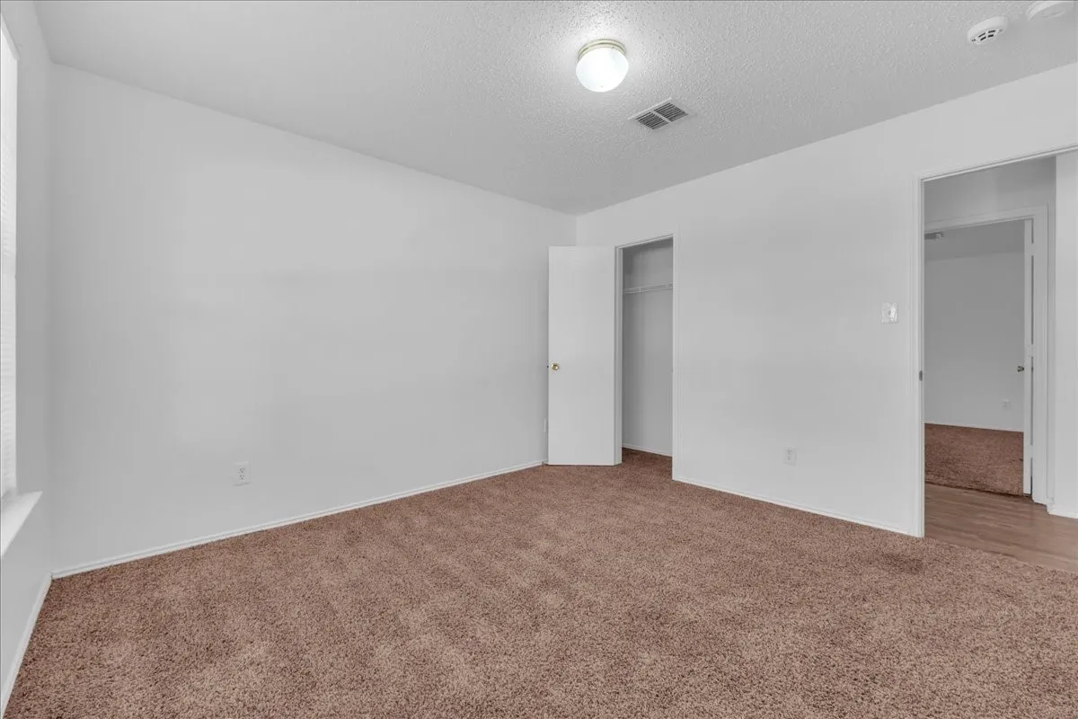 Single Family Residence For Sale in Dallas County , 2460 Mallory Lane, Lancaster, Texas 75134, 3 Bedroom, 2 Bathroom, 2 Garage spaces, 1,636 Sqft, built in 2001, mls#21359353, Real Estate Agent in Lancaster, Homes For Sale in Dallas county, Homes For Sale in Lancaster, Realtor in Lancaster Texas, Real Estate Brokerage Independent Realty Texas, Luminita Cordes Realtor
