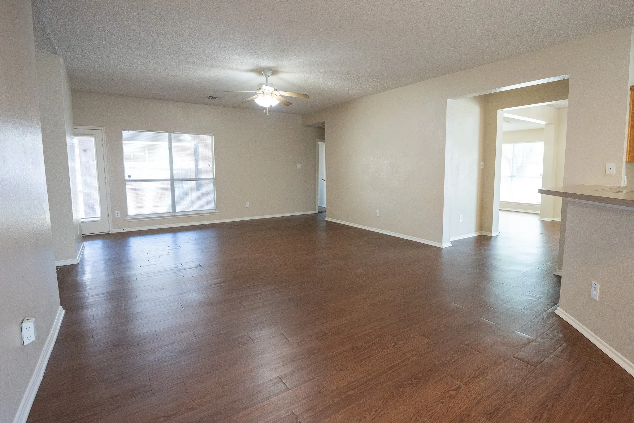 Single Family Residence For Rent in Dallas County , 183 Rolling Court, Lancaster, Texas 75146, 3 Bedroom, 2 Bathroom, 2 Garage spaces, 1,982 Sqft, built in 2006, Price $2,199, mls#21359356, Real Estate Agent in Lancaster, Homes For Rent in Dallas county, Homes For Rent in Lancaster, Realtor in Lancaster Texas, Real Estate Brokerage Independent Realty Texas, Luminita Cordes Realtor