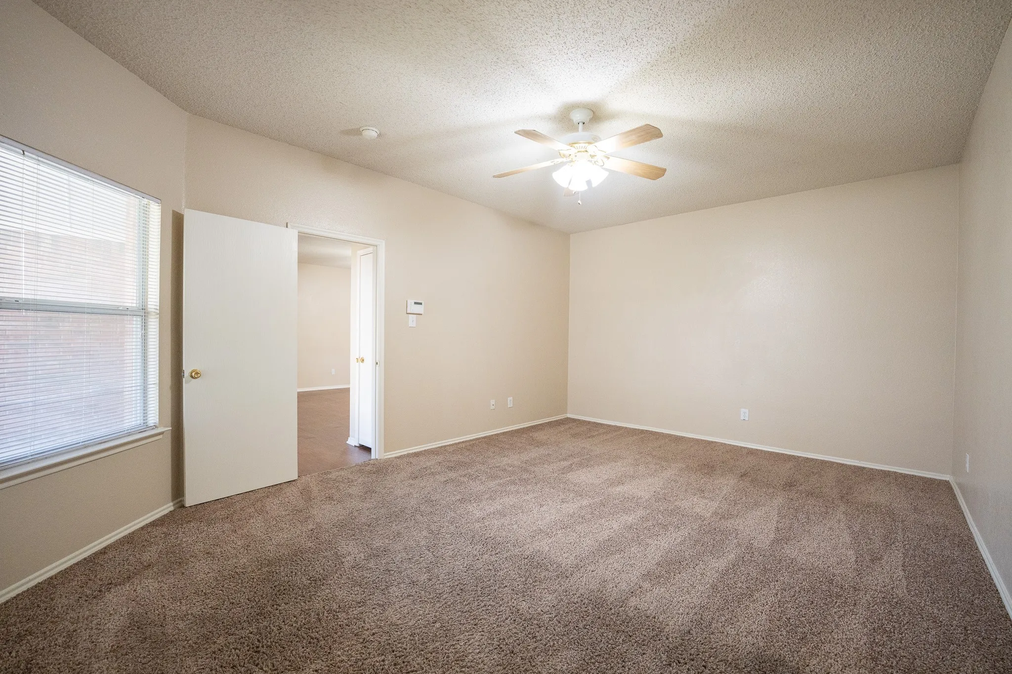 Single Family Residence For Rent in Dallas County , 183 Rolling Court, Lancaster, Texas 75146, 3 Bedroom, 2 Bathroom, 2 Garage spaces, 1,982 Sqft, built in 2006, Price $2,199, mls#21359356, Real Estate Agent in Lancaster, Homes For Rent in Dallas county, Homes For Rent in Lancaster, Realtor in Lancaster Texas, Real Estate Brokerage Independent Realty Texas, Luminita Cordes Realtor