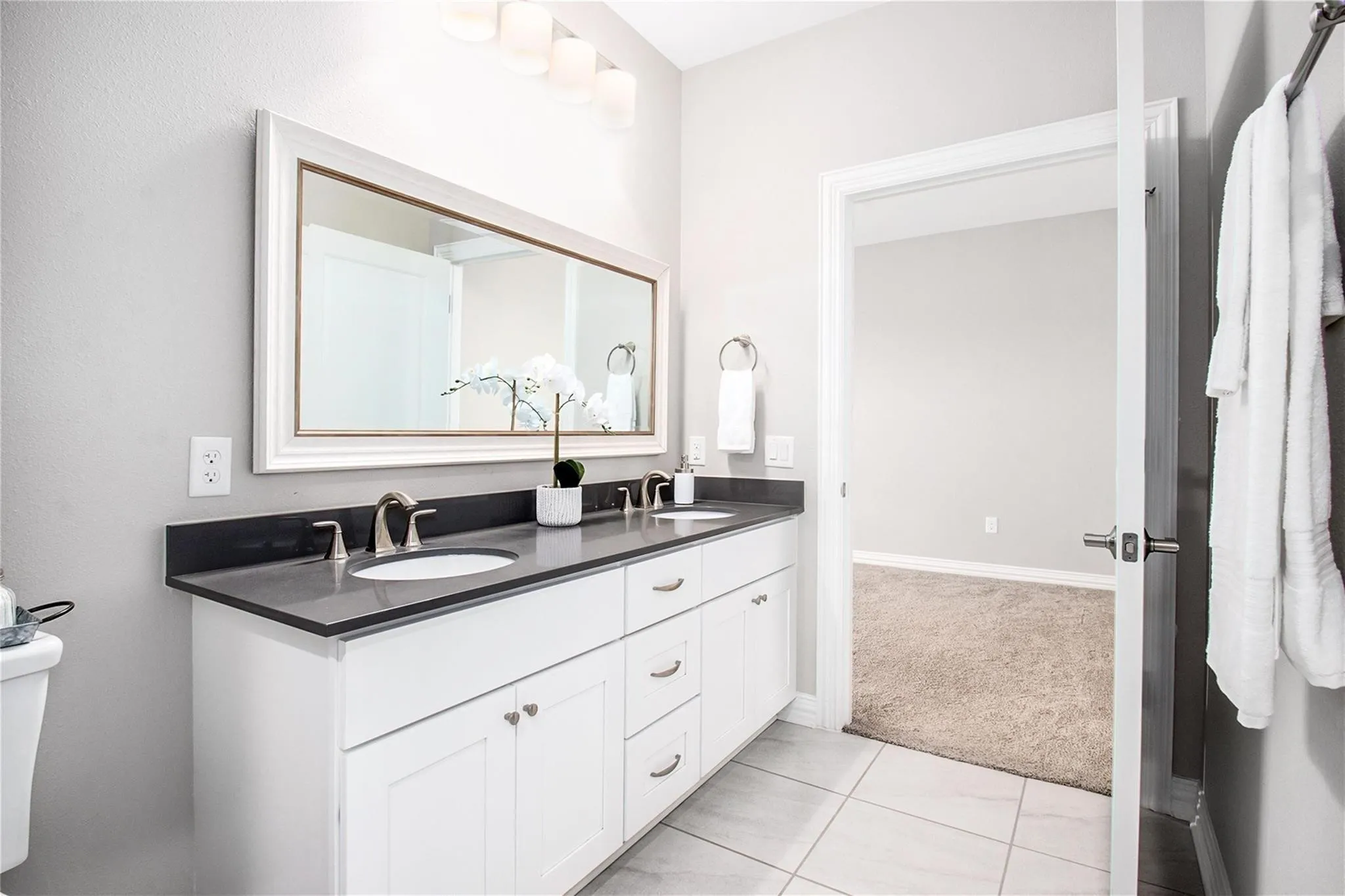 Condominium For Rent in Denton County , 2500 King Arthur Boulevard 301, Lewisville, Texas 75056, 3 Bedroom, 2 Bathroom, 1 Garage spaces, 1,615 Sqft, built in 2017, mls#21356618, Real Estate Agent in Lewisville, Homes For Rent in Denton county, Homes For Rent in Lewisville, Realtor in Lewisville Texas, Real Estate Brokerage Independent Realty Texas, Luminita Cordes Realtor
