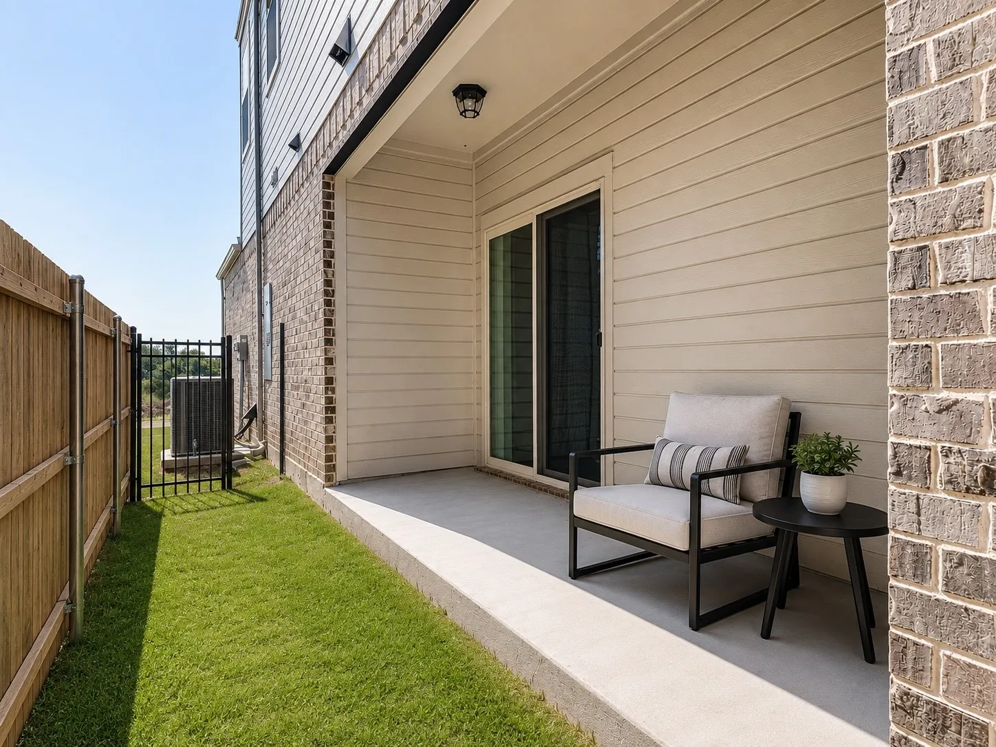 Townhouse For Rent in Tarrant County , 6523 Bowman Roberts Drive, Fort Worth, Texas 76179, 3 Bedroom, 3 Bathroom, 2 Garage spaces, 2,000 Sqft, built in 2020, mls#21357993, Real Estate Agent in Fort Worth, Homes For Rent in Tarrant county, Homes For Rent in Fort Worth, Realtor in Fort Worth Texas, Real Estate Brokerage Independent Realty Texas, Luminita Cordes Realtor