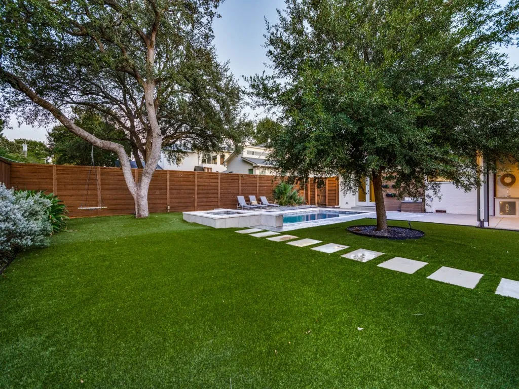 Single Family Residence For Sale in Dallas County , 5615 Brookstown Drive, Dallas, Texas 75230, 5 Bedroom, 5 Bathroom, 3 Garage spaces, 4,123 Sqft, built in 1962, mls#21358407, Real Estate Agent in Dallas, Homes For Sale in Dallas county, Homes For Sale in Dallas, Realtor in Dallas Texas, Real Estate Brokerage Independent Realty Texas, Luminita Cordes Realtor