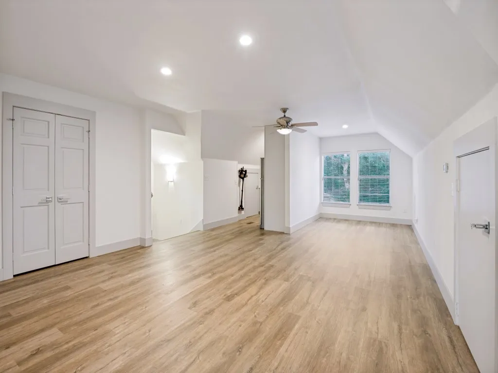 Single Family Residence For Sale in Dallas County , 5615 Brookstown Drive, Dallas, Texas 75230, 5 Bedroom, 5 Bathroom, 3 Garage spaces, 4,123 Sqft, built in 1962, mls#21358407, Real Estate Agent in Dallas, Homes For Sale in Dallas county, Homes For Sale in Dallas, Realtor in Dallas Texas, Real Estate Brokerage Independent Realty Texas, Luminita Cordes Realtor