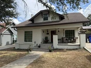 Single Family Residence For Sale in Mc Lennan County , 2924 Windsor Avenue, Waco, Texas 76708, 4 Bedroom, 3 Bathroom, Garage spaces, 3,148 Sqft, built in 1930, mls#21357332, Real Estate Agent in Waco, Homes For Sale in Mc Lennan county, Homes For Sale in Waco, Realtor in Waco Texas, Real Estate Brokerage Independent Realty Texas, Luminita Cordes Realtor
