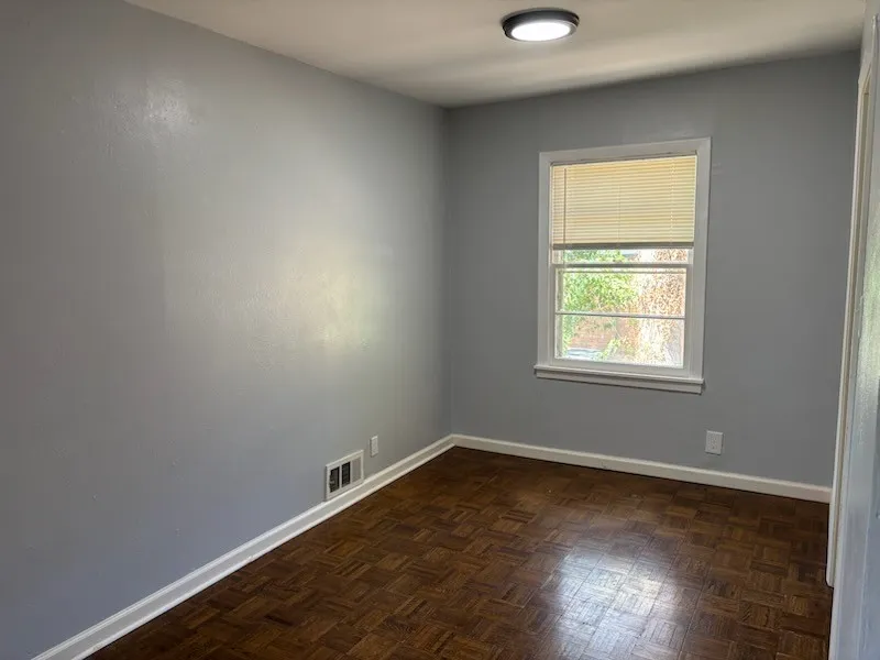 Single Family Residence For Rent in Tarrant County , 3363 Cromart Avenue, Fort Worth, Texas 76133, 3 Bedroom, 2 Bathroom, Garage spaces, 1,432 Sqft, built in 1955, mls#21359366, Real Estate Agent in Fort Worth, Homes For Rent in Tarrant county, Homes For Rent in Fort Worth, Realtor in Fort Worth Texas, Real Estate Brokerage Independent Realty Texas, Luminita Cordes Realtor