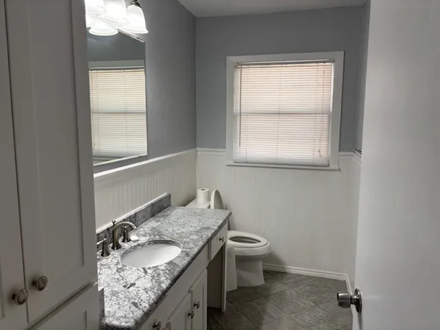 Single Family Residence For Rent in Tarrant County , 3363 Cromart Avenue, Fort Worth, Texas 76133, 3 Bedroom, 2 Bathroom, Garage spaces, 1,432 Sqft, built in 1955, mls#21359366, Real Estate Agent in Fort Worth, Homes For Rent in Tarrant county, Homes For Rent in Fort Worth, Realtor in Fort Worth Texas, Real Estate Brokerage Independent Realty Texas, Luminita Cordes Realtor