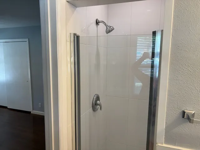Single Family Residence For Rent in Tarrant County , 3363 Cromart Avenue, Fort Worth, Texas 76133, 3 Bedroom, 2 Bathroom, Garage spaces, 1,432 Sqft, built in 1955, mls#21359366, Real Estate Agent in Fort Worth, Homes For Rent in Tarrant county, Homes For Rent in Fort Worth, Realtor in Fort Worth Texas, Real Estate Brokerage Independent Realty Texas, Luminita Cordes Realtor